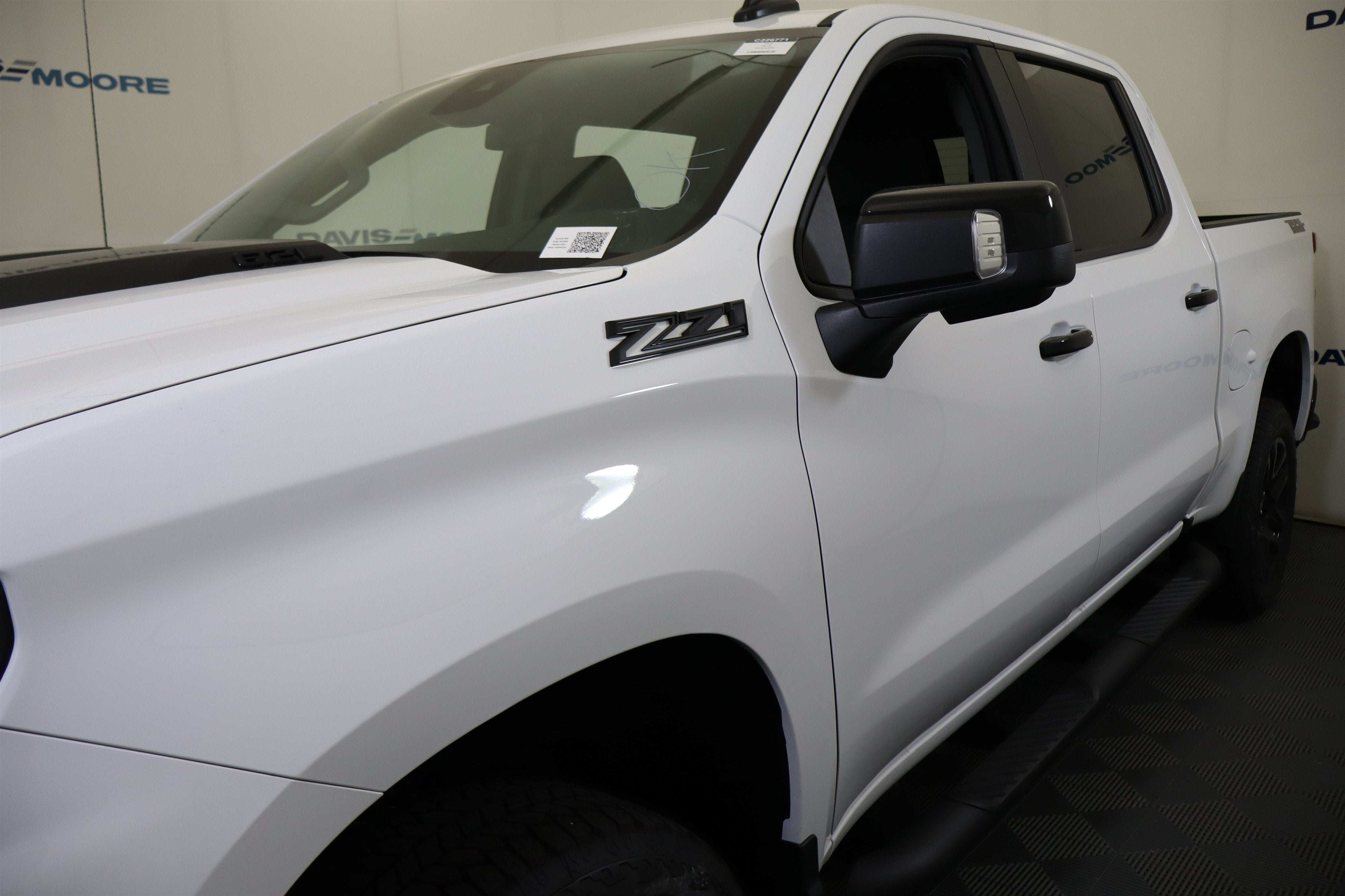 2026 Chevrolet Silverado 1500 LT Trail Boss Crew Cab 4WD