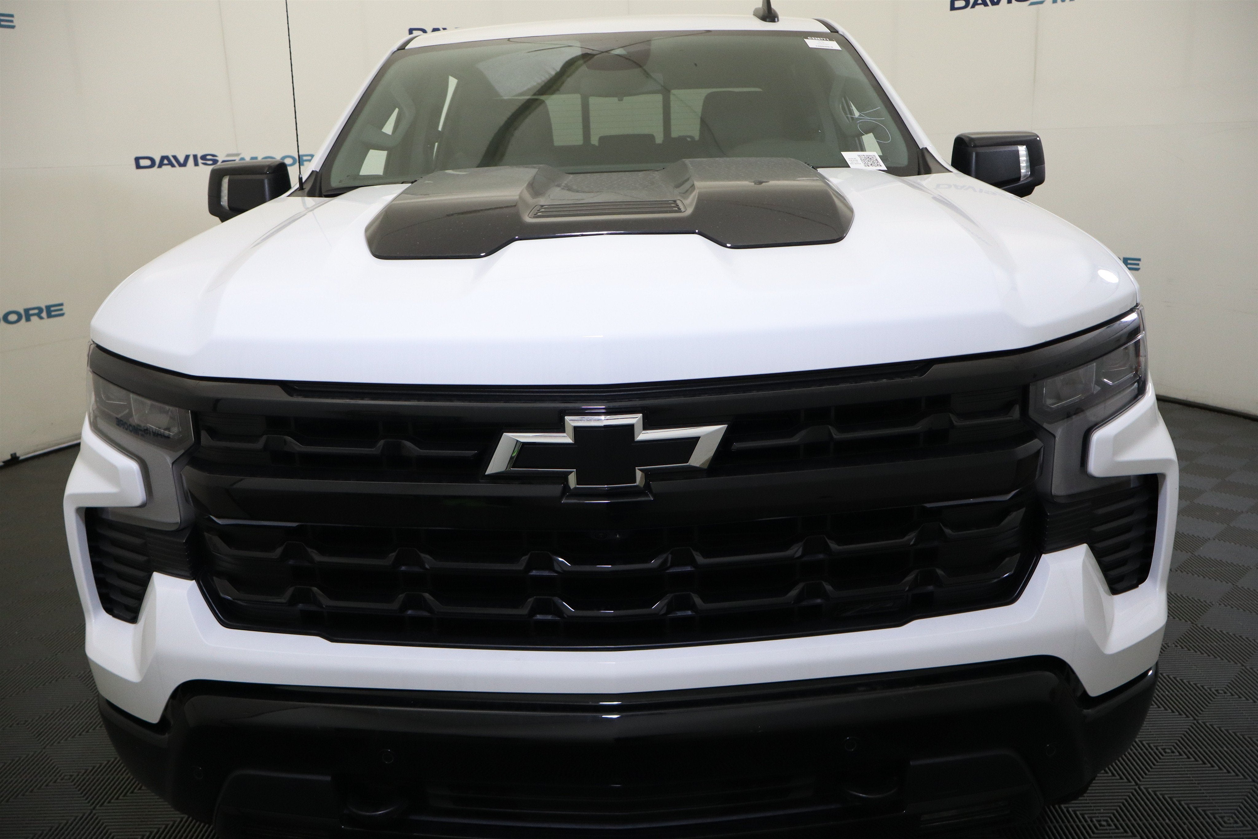 2026 Chevrolet Silverado 1500 LT Trail Boss Crew Cab 4WD