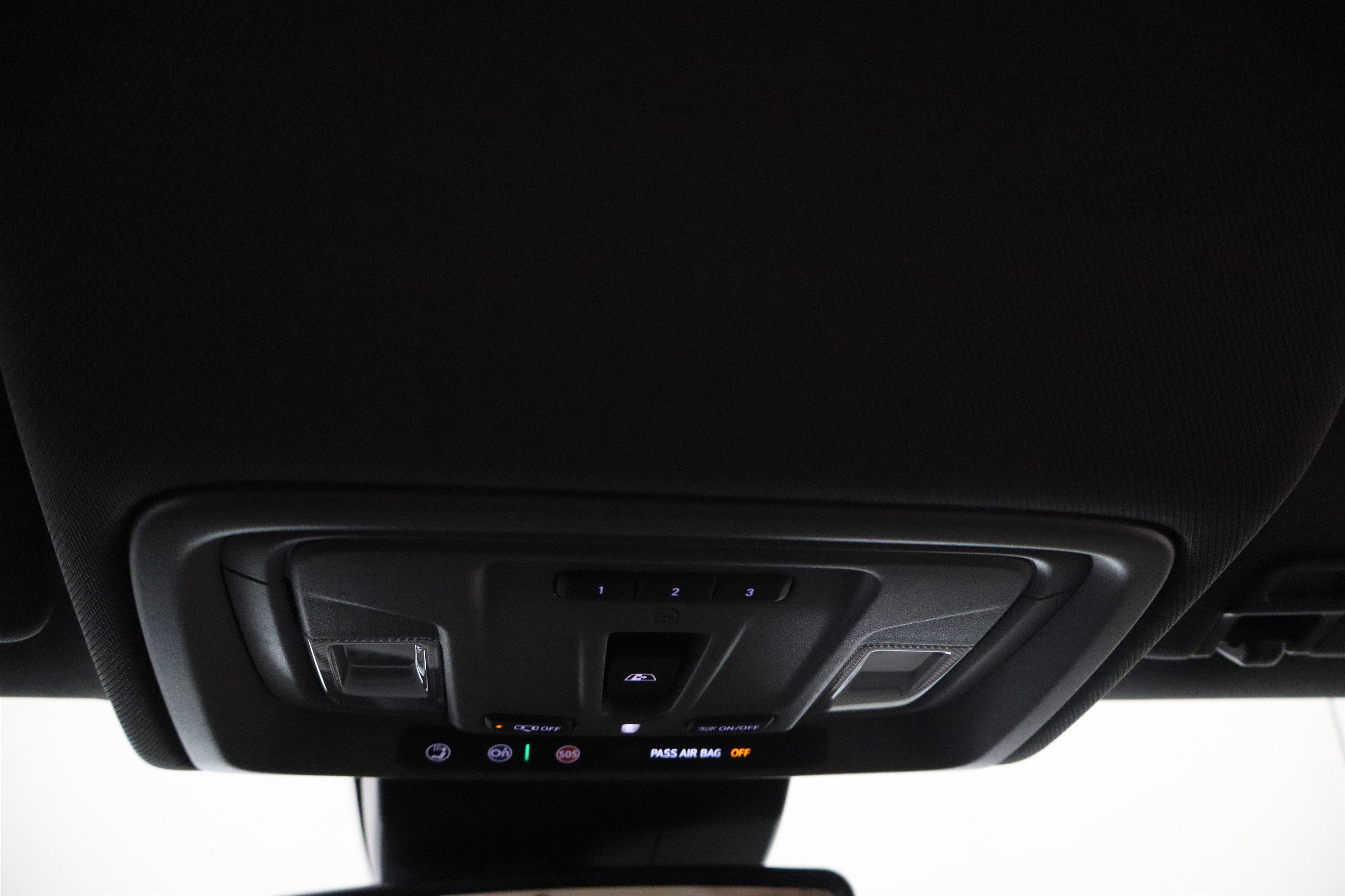2026 Chevrolet Silverado 1500 LTZ Crew Cab 4WD