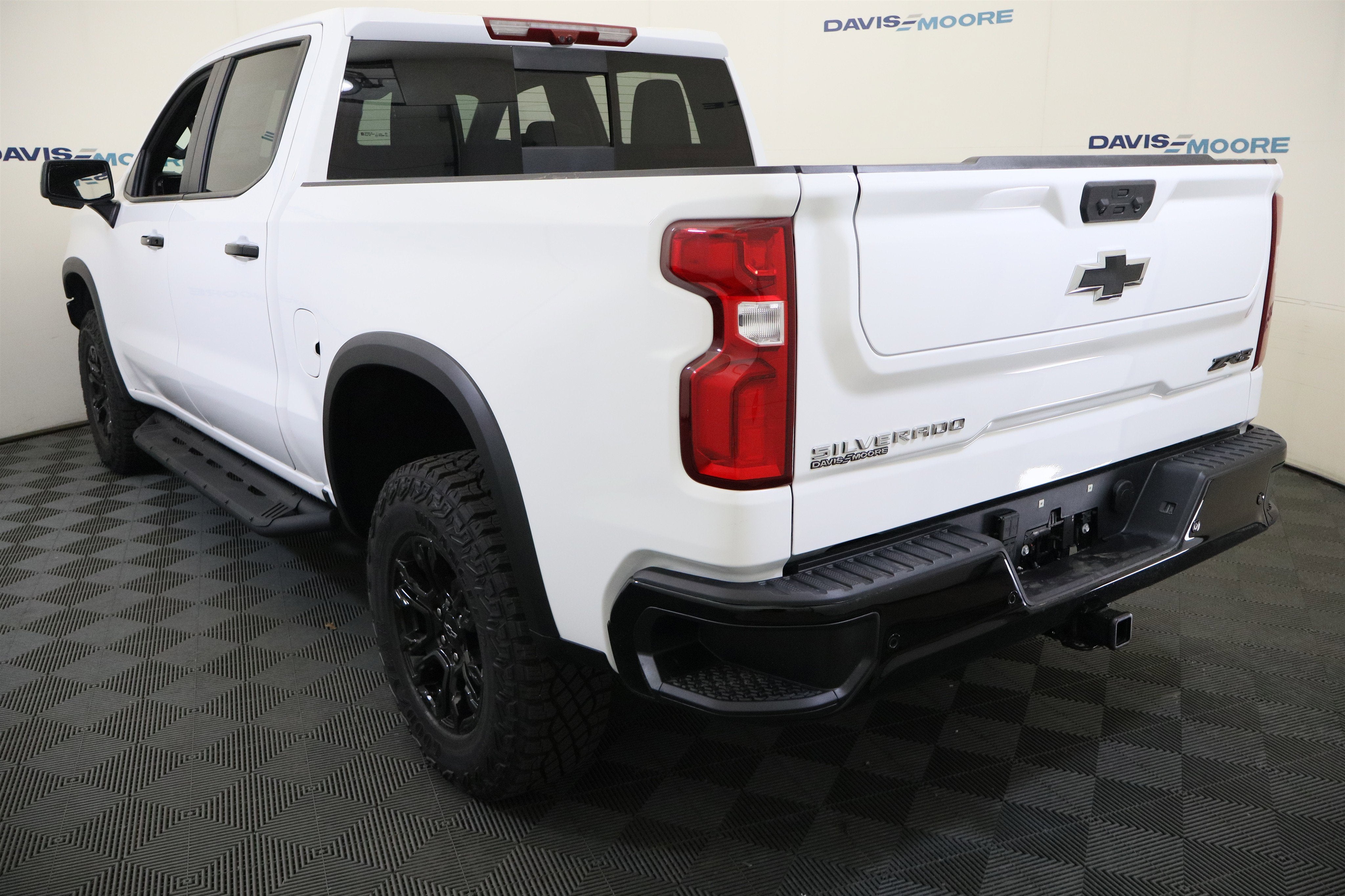 2026 Chevrolet Silverado 1500 ZR2 Crew Cab 4WD