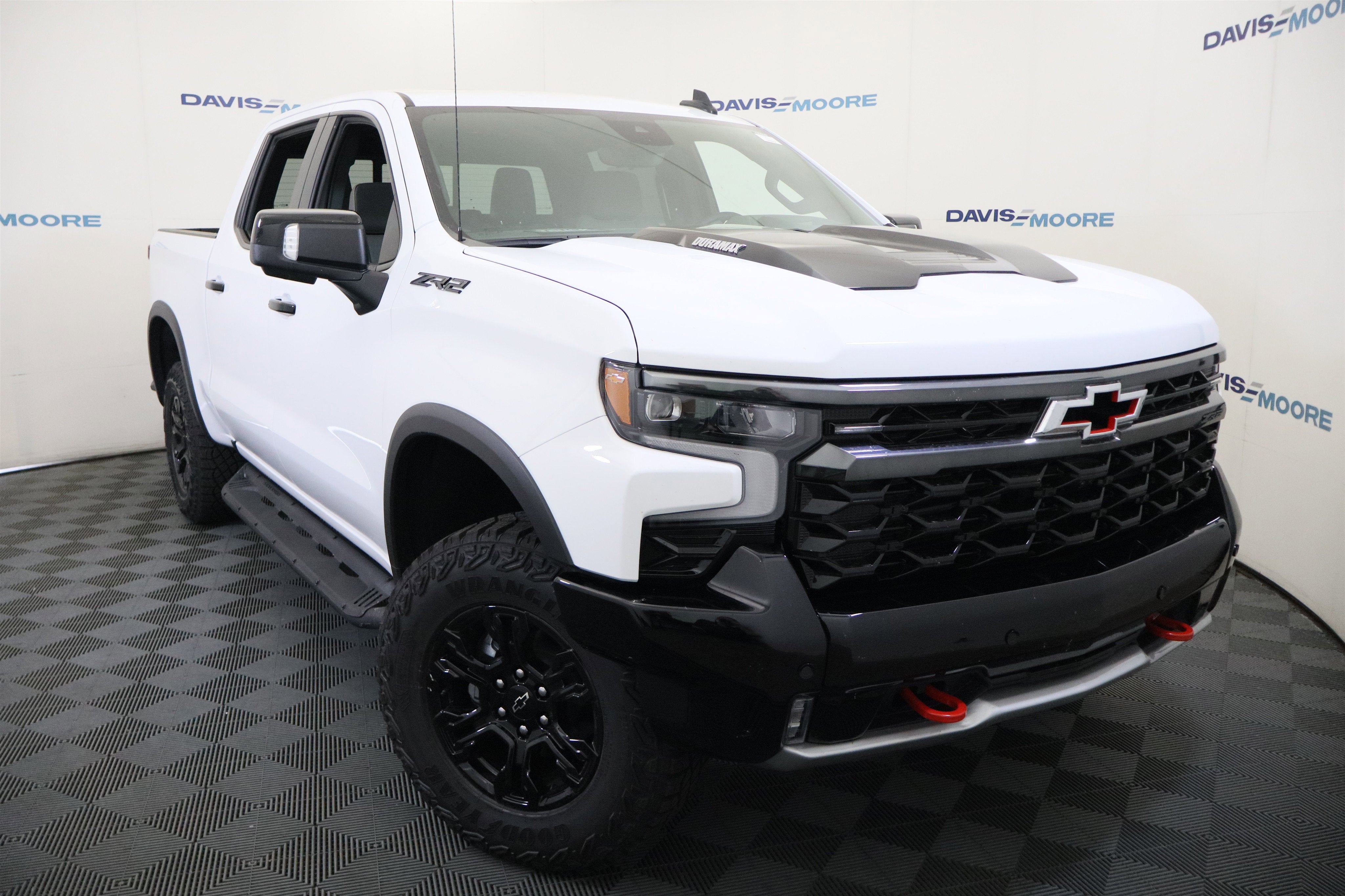 2026 Chevrolet Silverado 1500 ZR2 Crew Cab 4WD