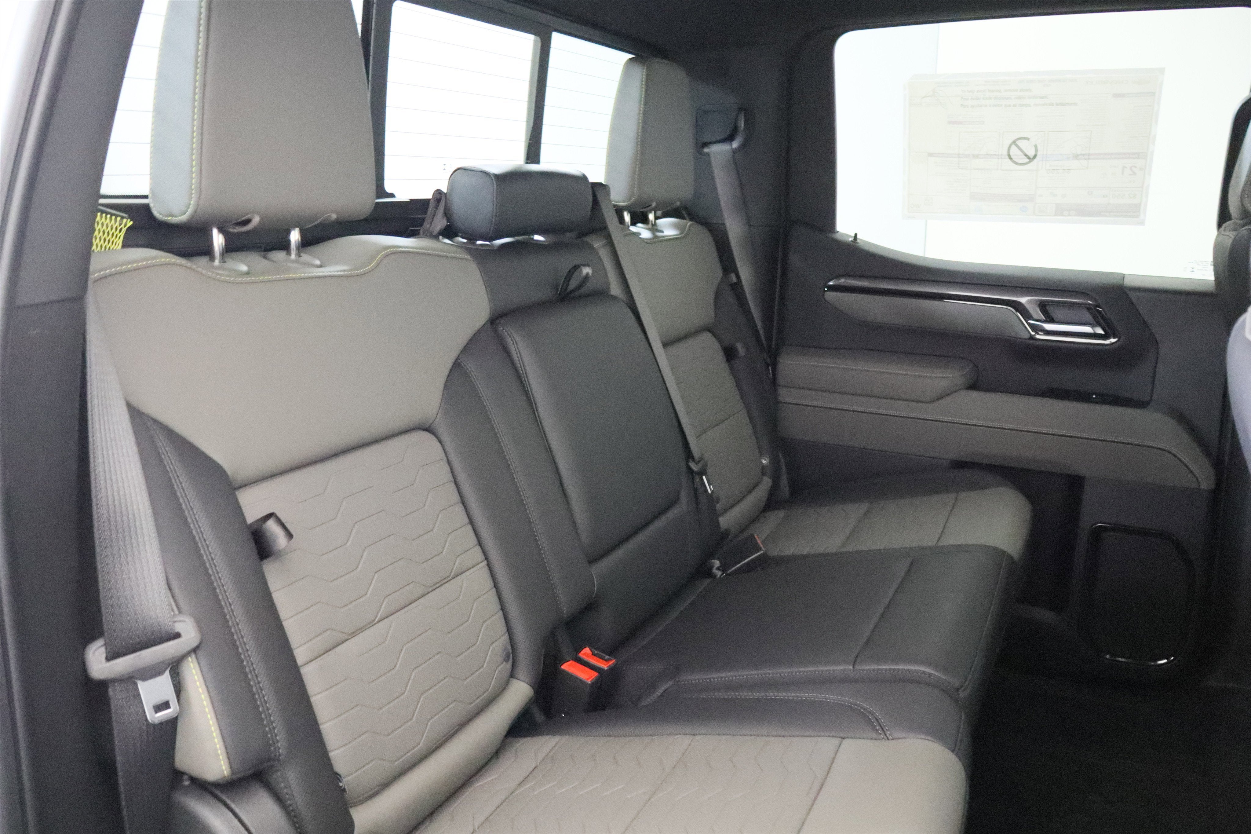 2026 Chevrolet Silverado 1500 ZR2 Crew Cab 4WD