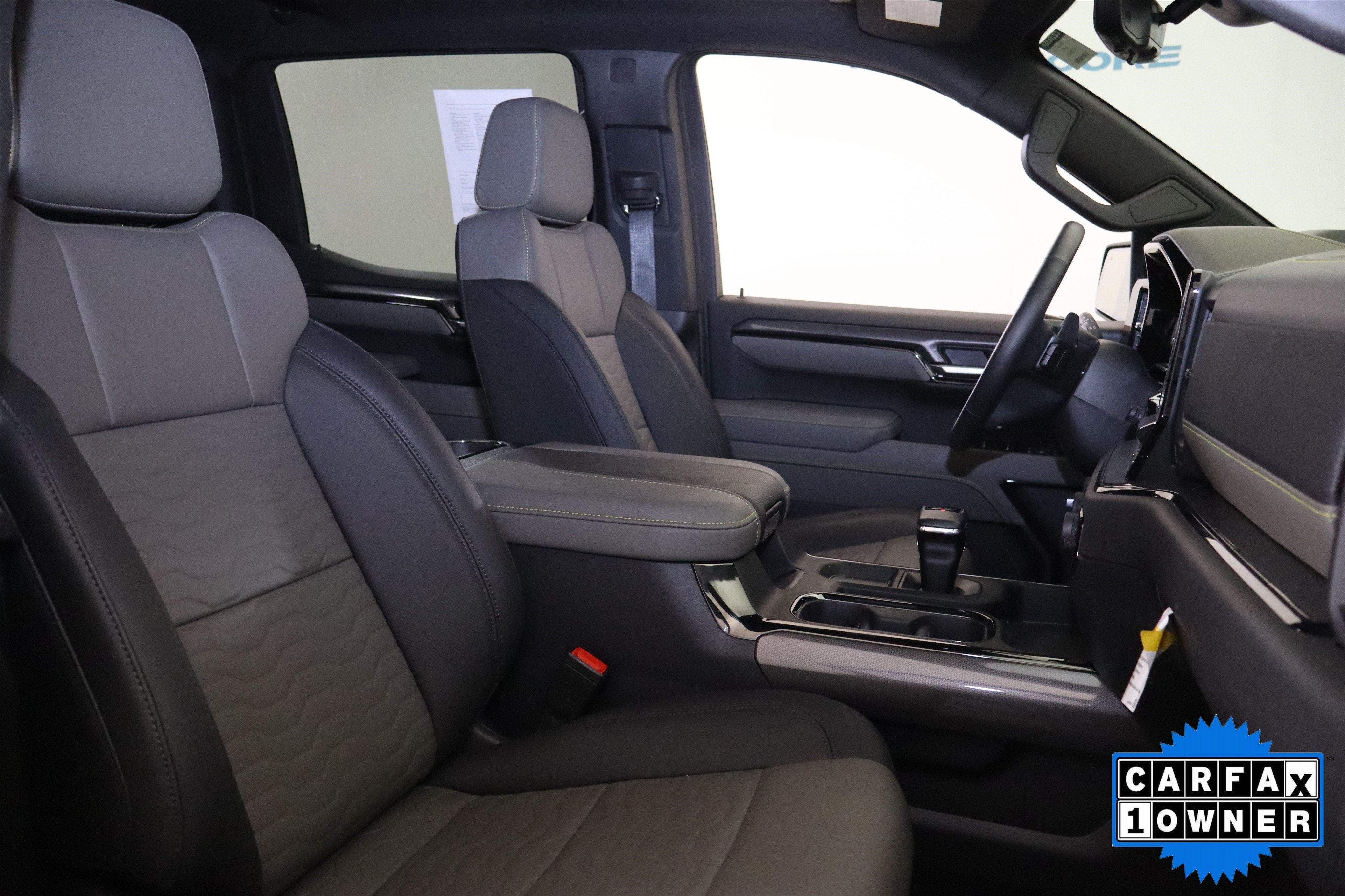 2026 Chevrolet Silverado 1500 ZR2 Crew Cab 4WD