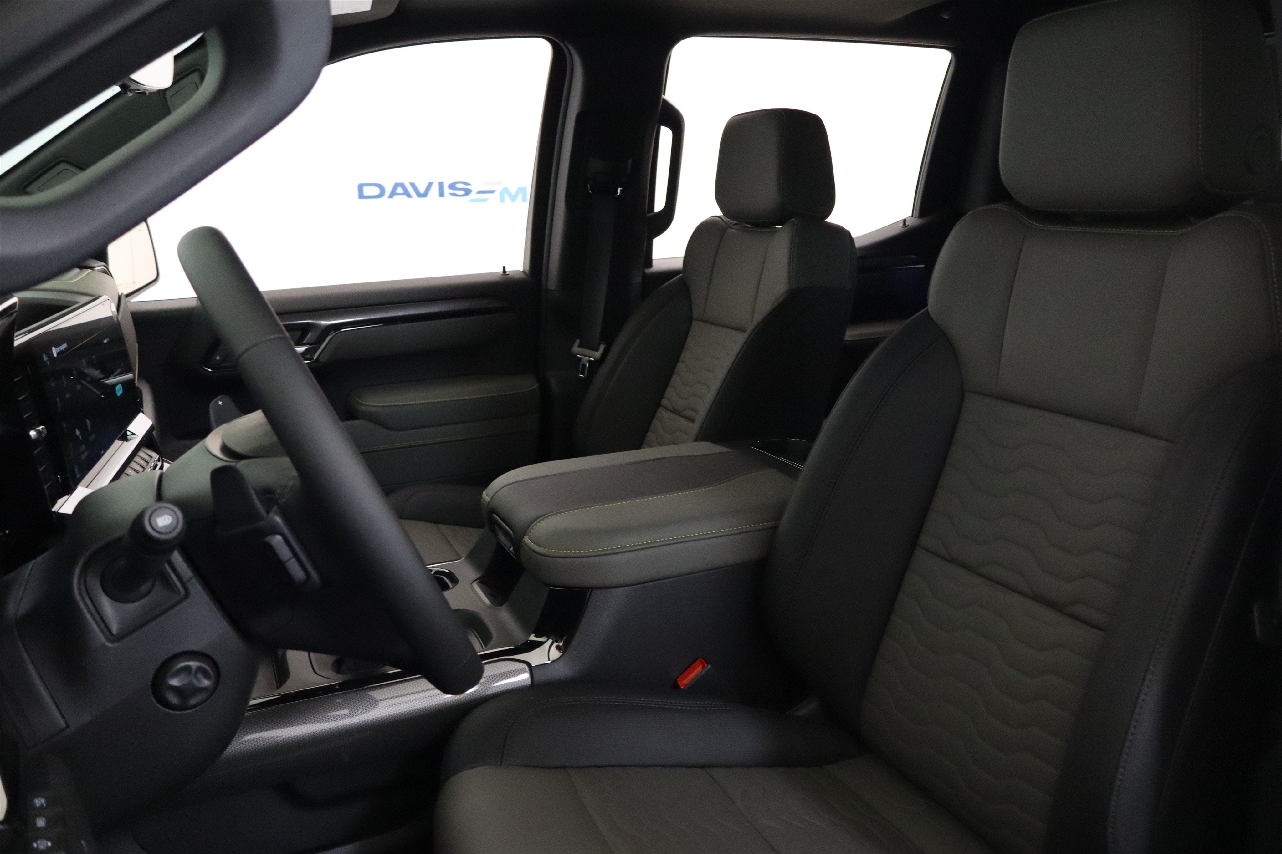 2026 Chevrolet Silverado 1500 ZR2 Crew Cab 4WD