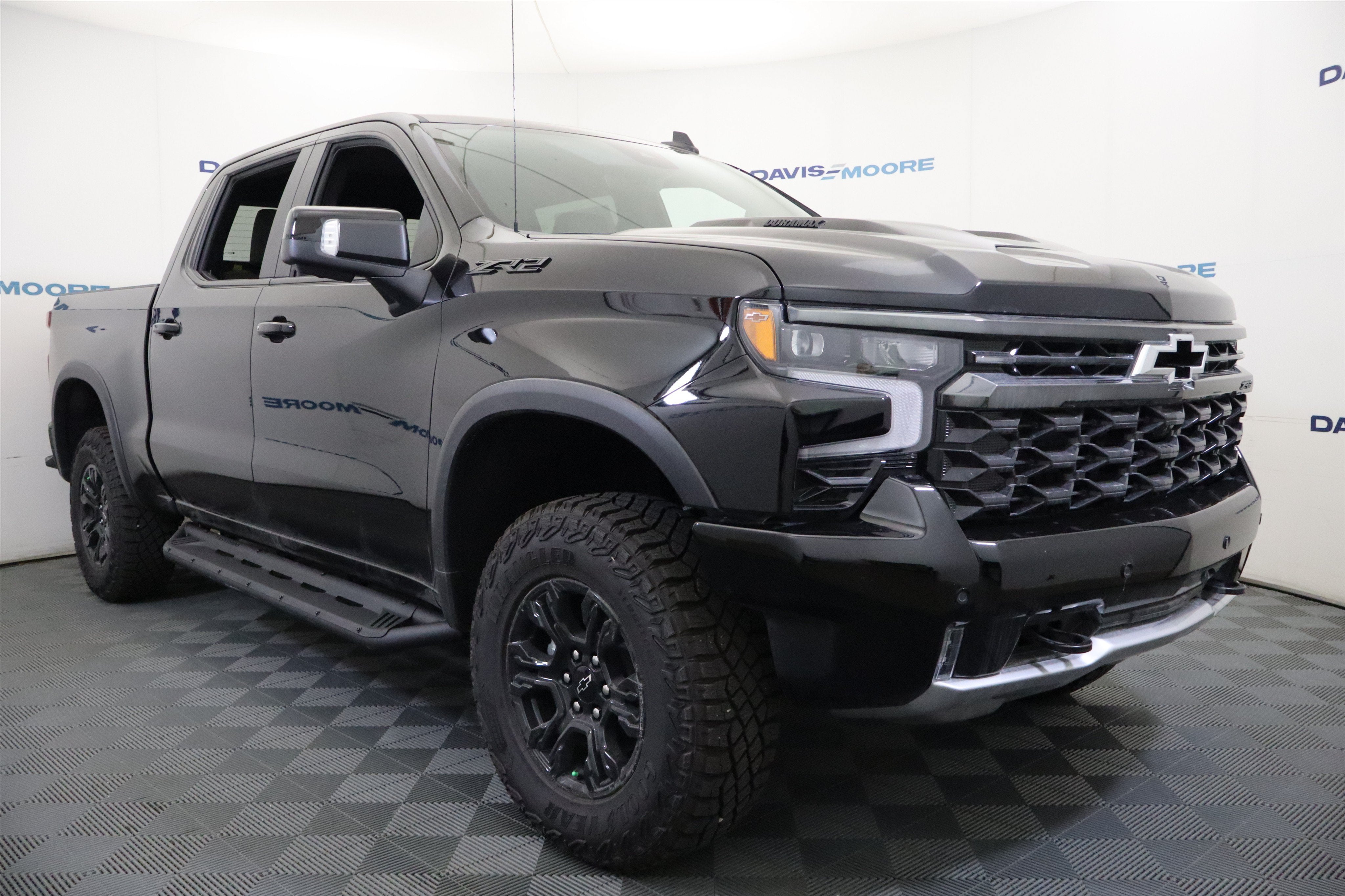 2026 Chevrolet Silverado 1500 ZR2 Crew Cab 4WD