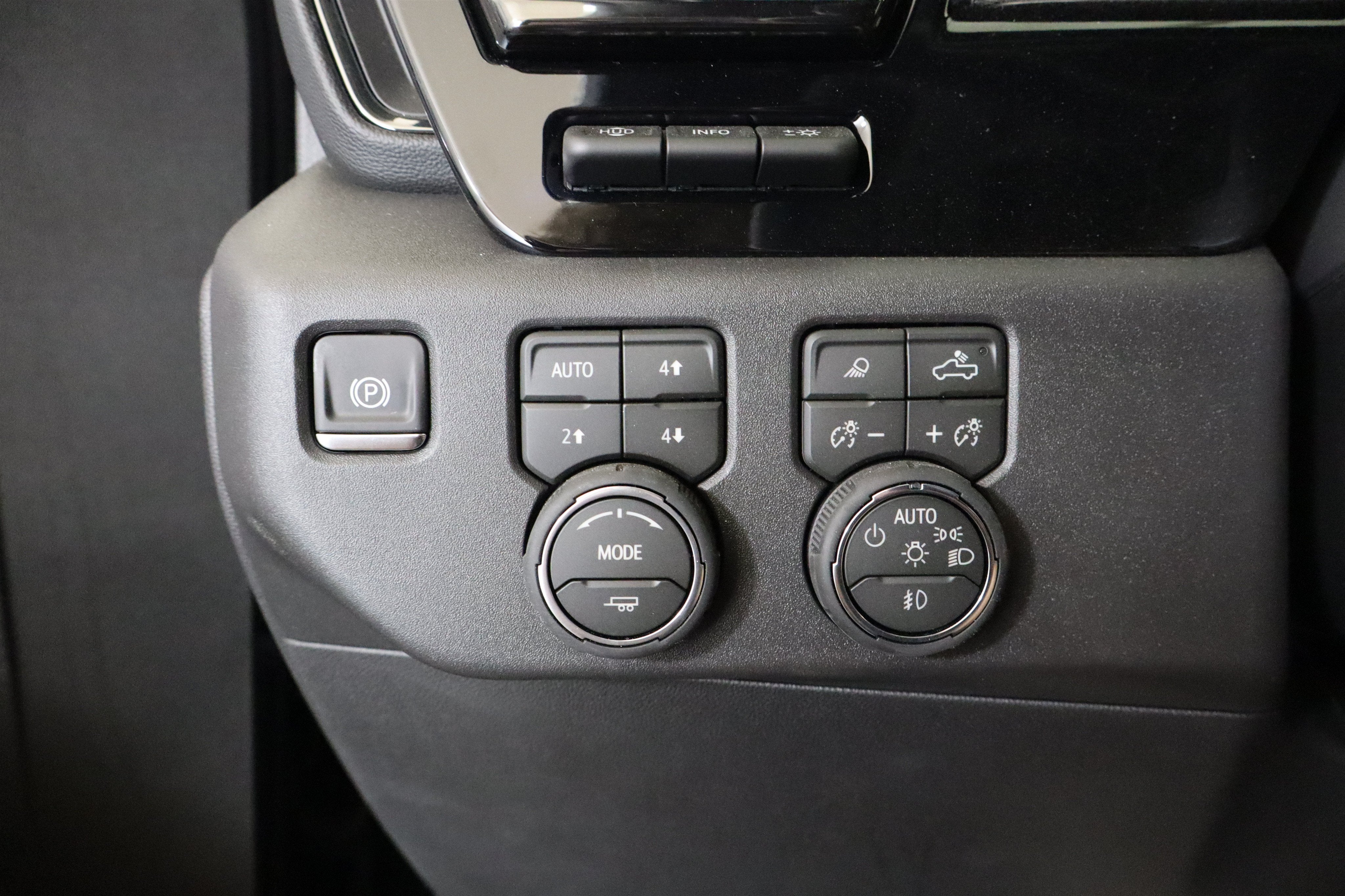 2026 Chevrolet Silverado 1500 ZR2 Crew Cab 4WD