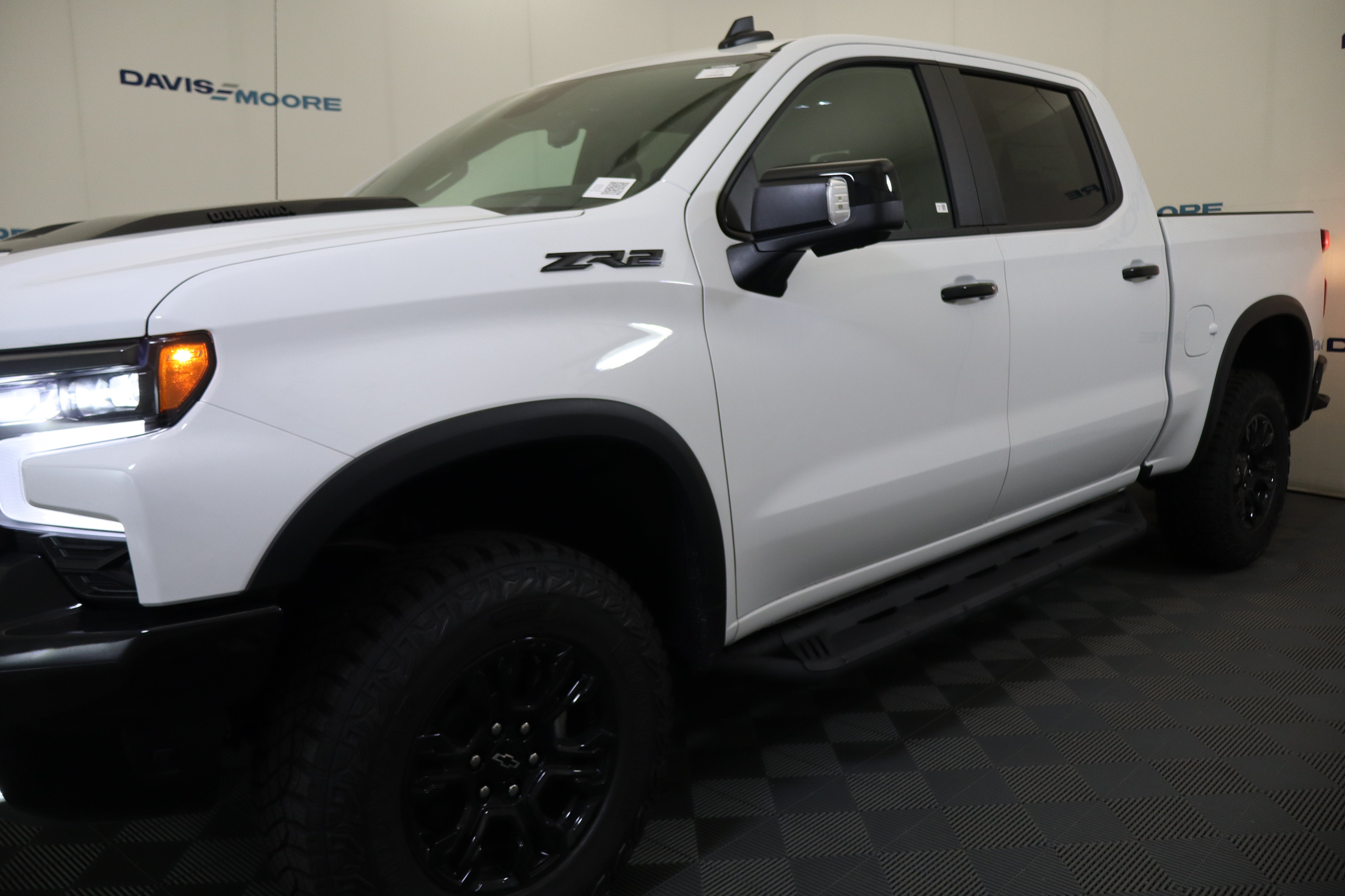 2026 Chevrolet Silverado 1500 ZR2 Crew Cab 4WD