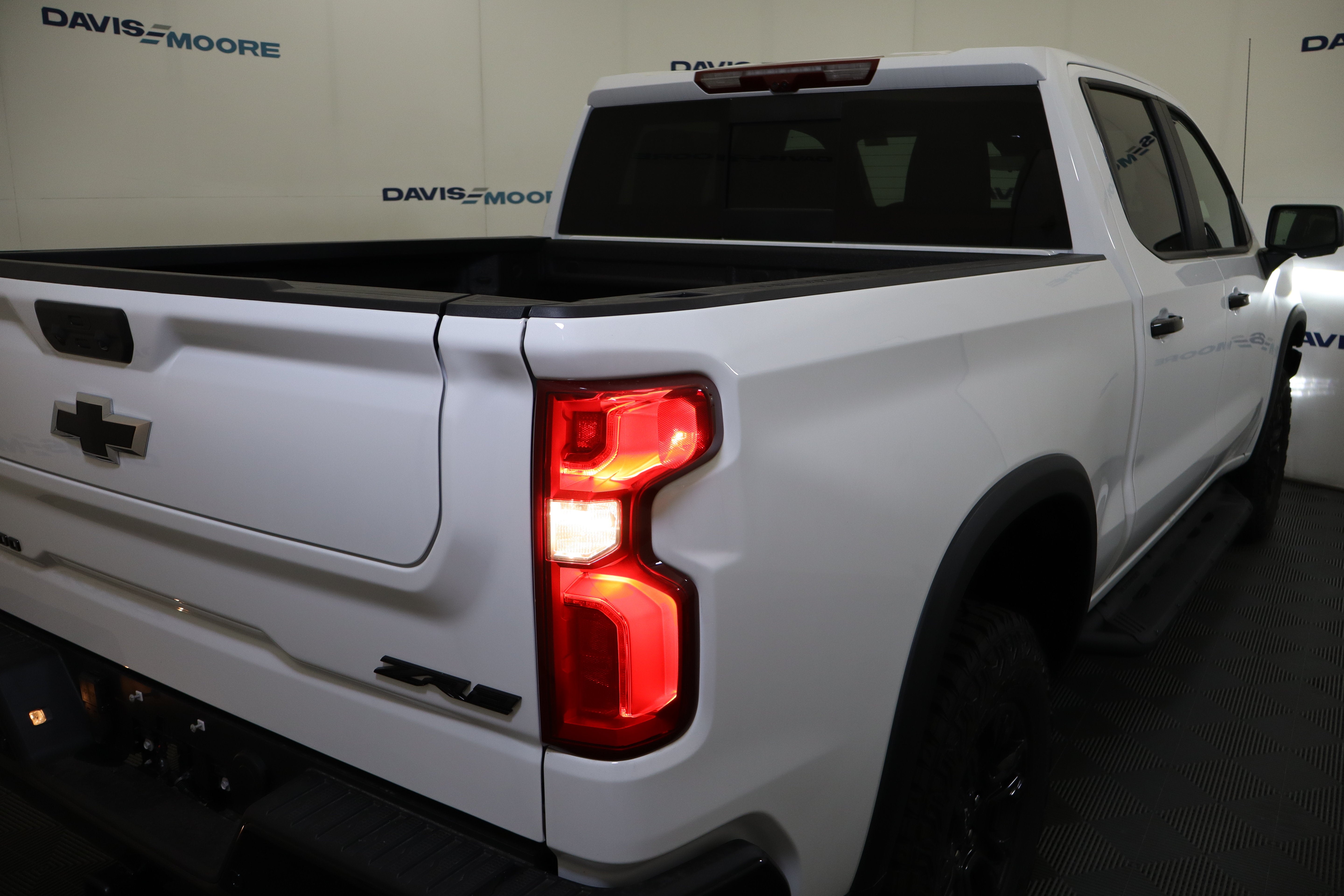 2026 Chevrolet Silverado 1500 ZR2 Crew Cab 4WD