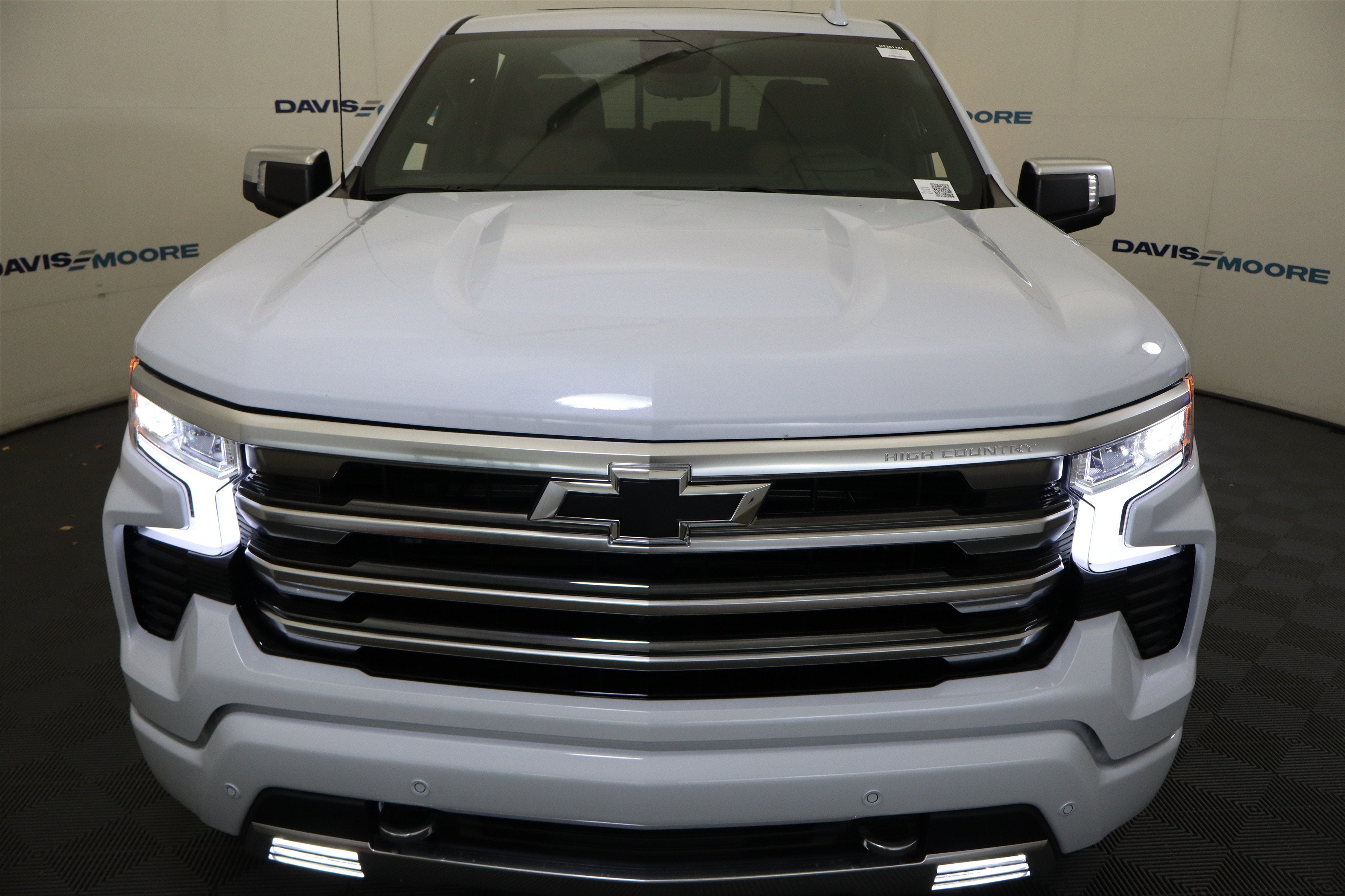 2026 Chevrolet Silverado 1500 High Country Crew Cab 4WD