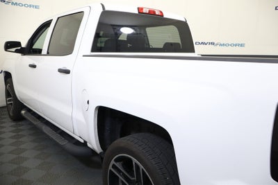 2018 Chevrolet Silverado 1500 Custom Crew Cab 4WD