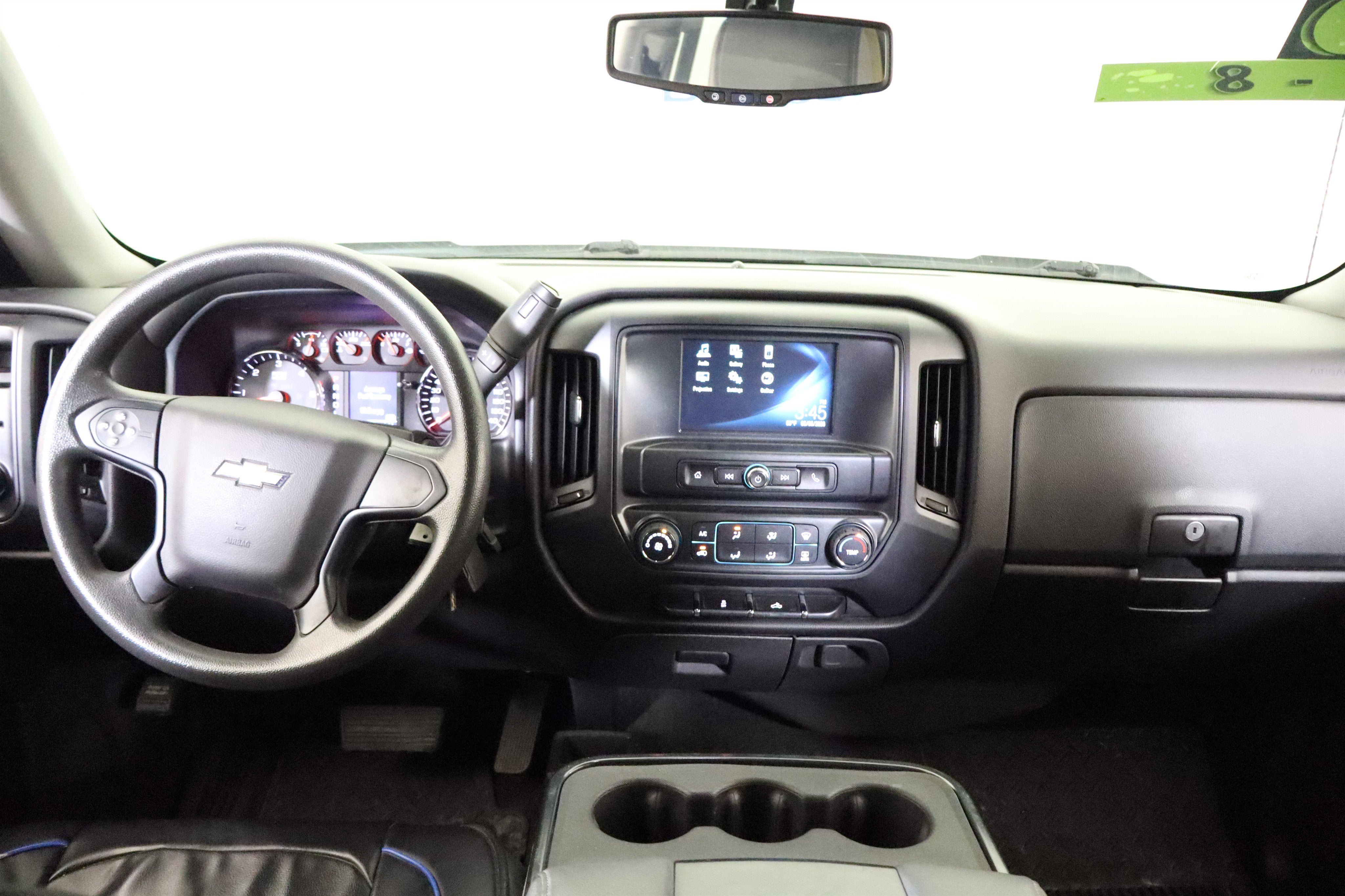 2018 Chevrolet Silverado 1500 Custom Crew Cab 4WD