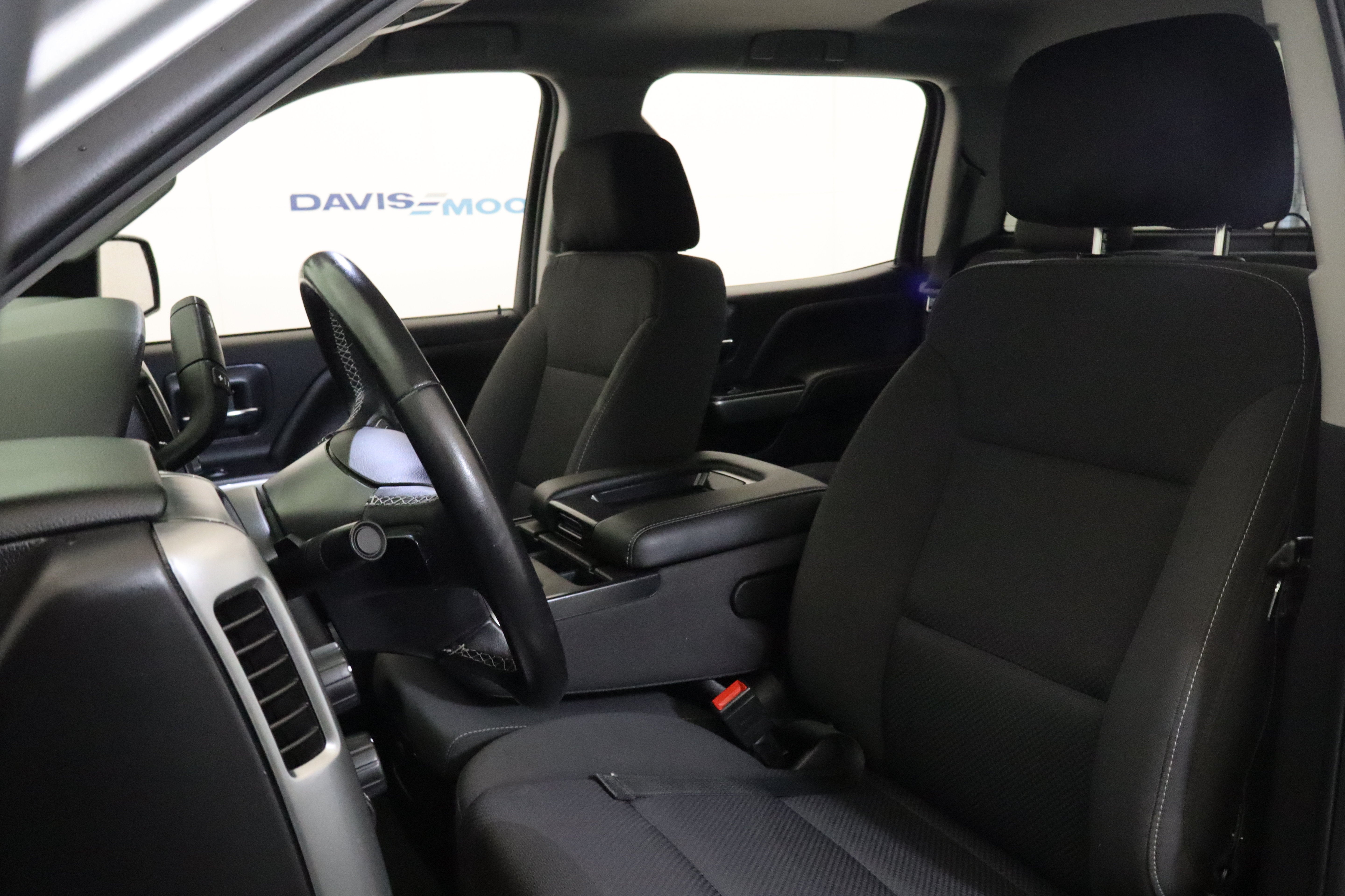 2018 Chevrolet Silverado 1500 LT Crew Cab 4WD
