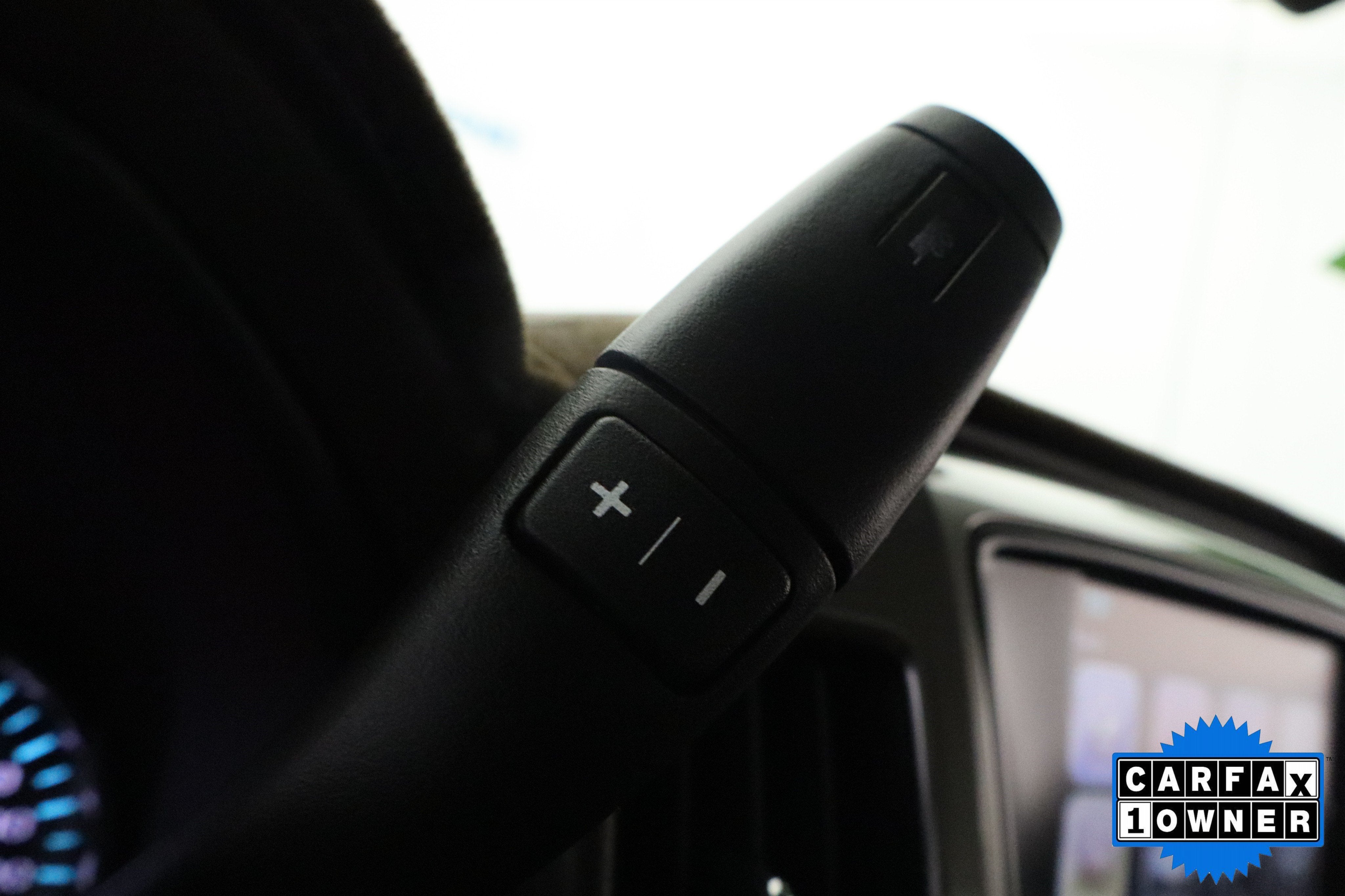 2018 Chevrolet Silverado 1500 LTZ Crew Cab 4WD