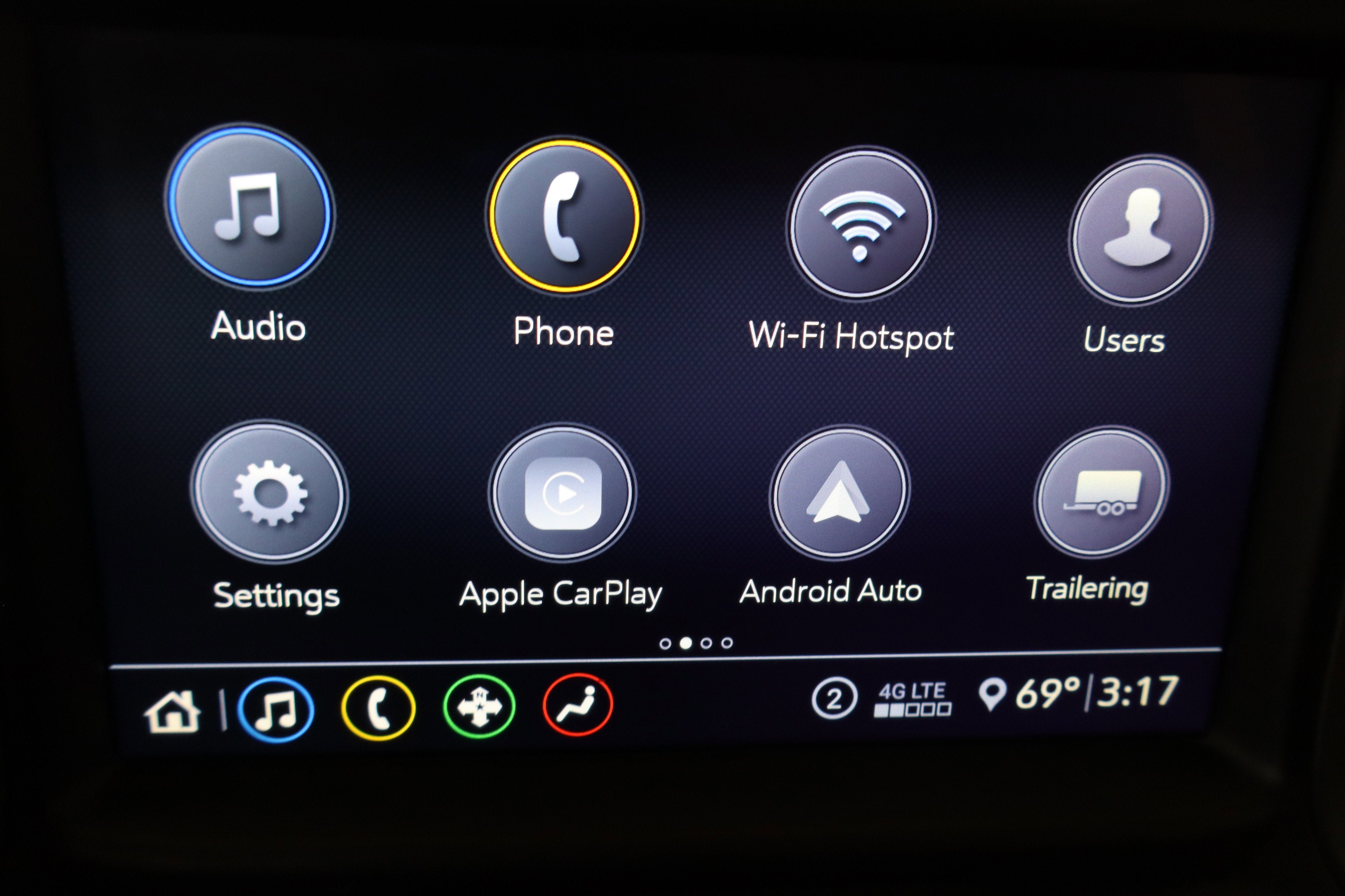 2020 Chevrolet Silverado 1500 RST Crew Cab 4WD