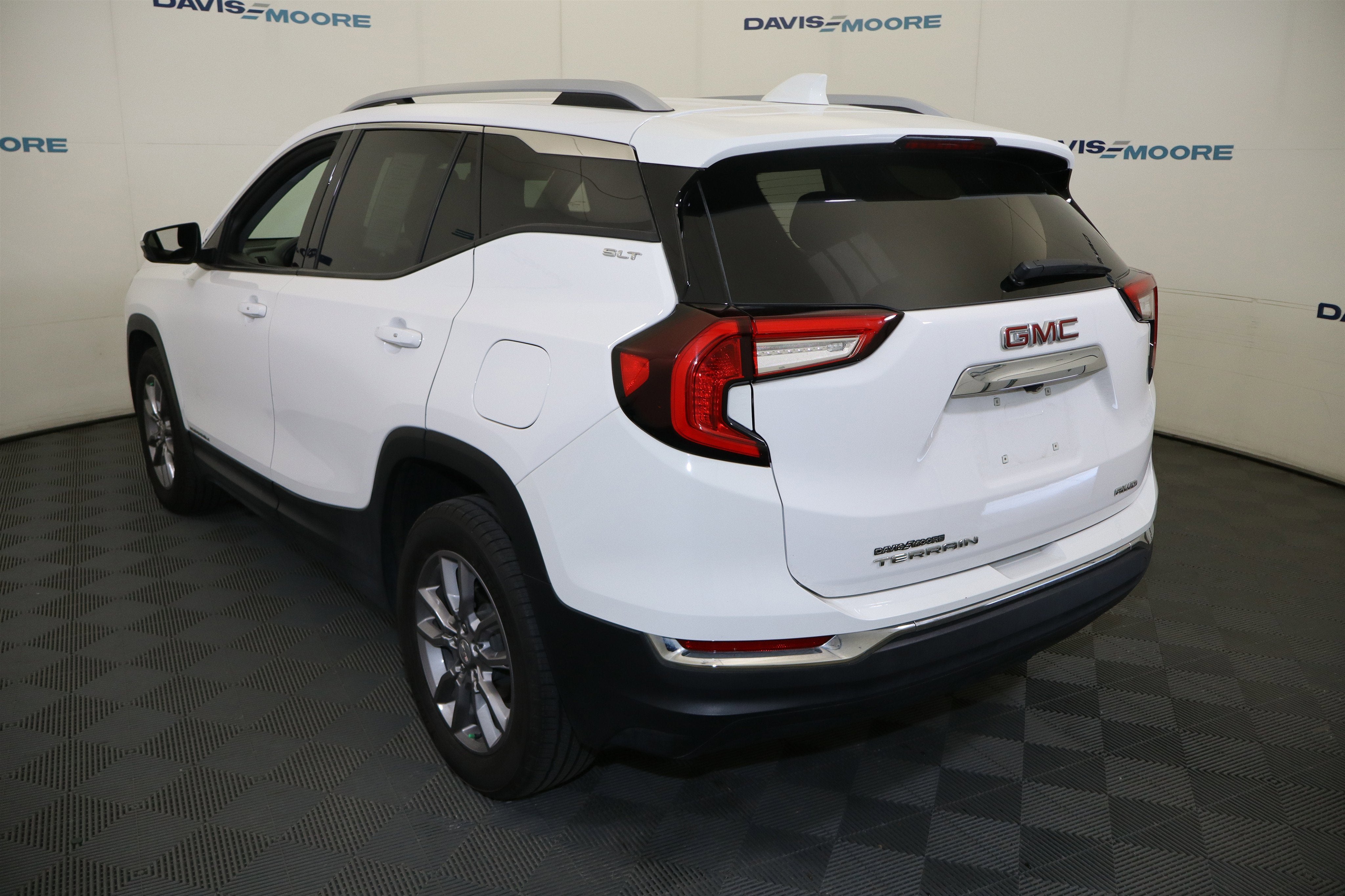 2024 GMC Terrain SLT AWD