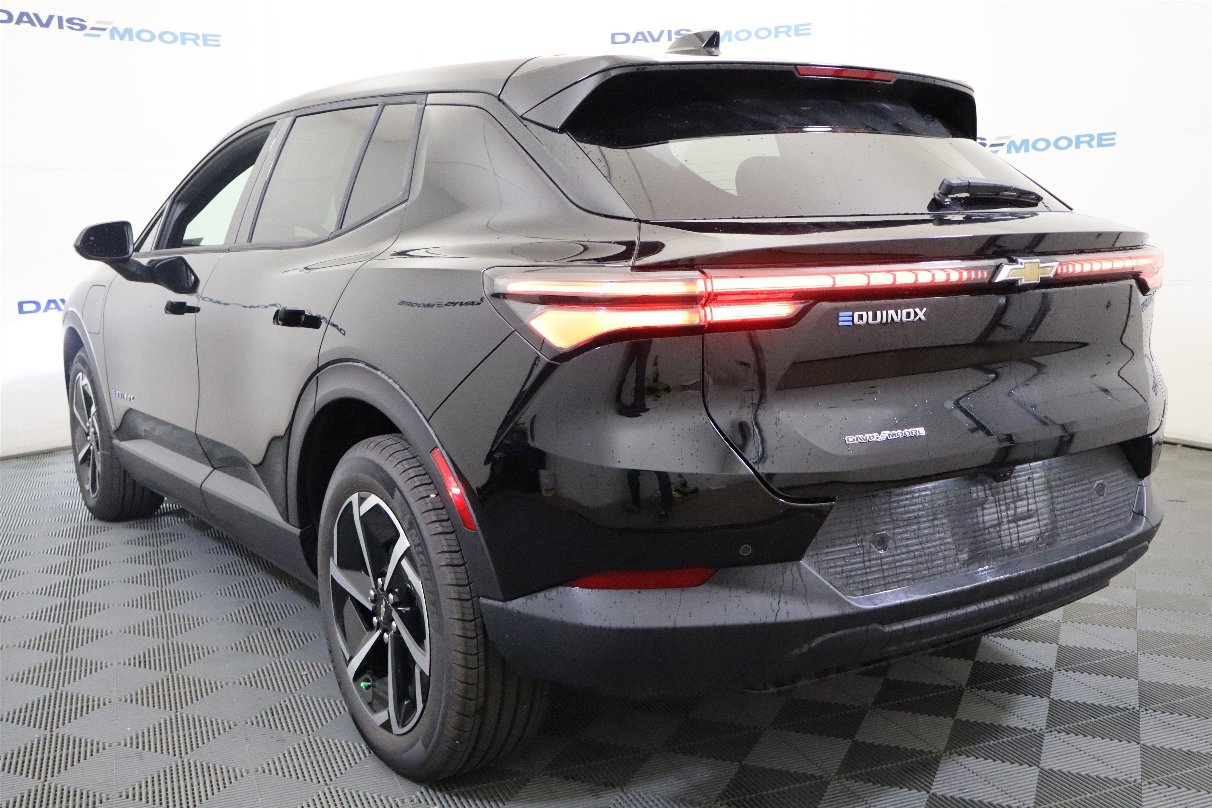 2026 Chevrolet Equinox EV LT1 w/PCY