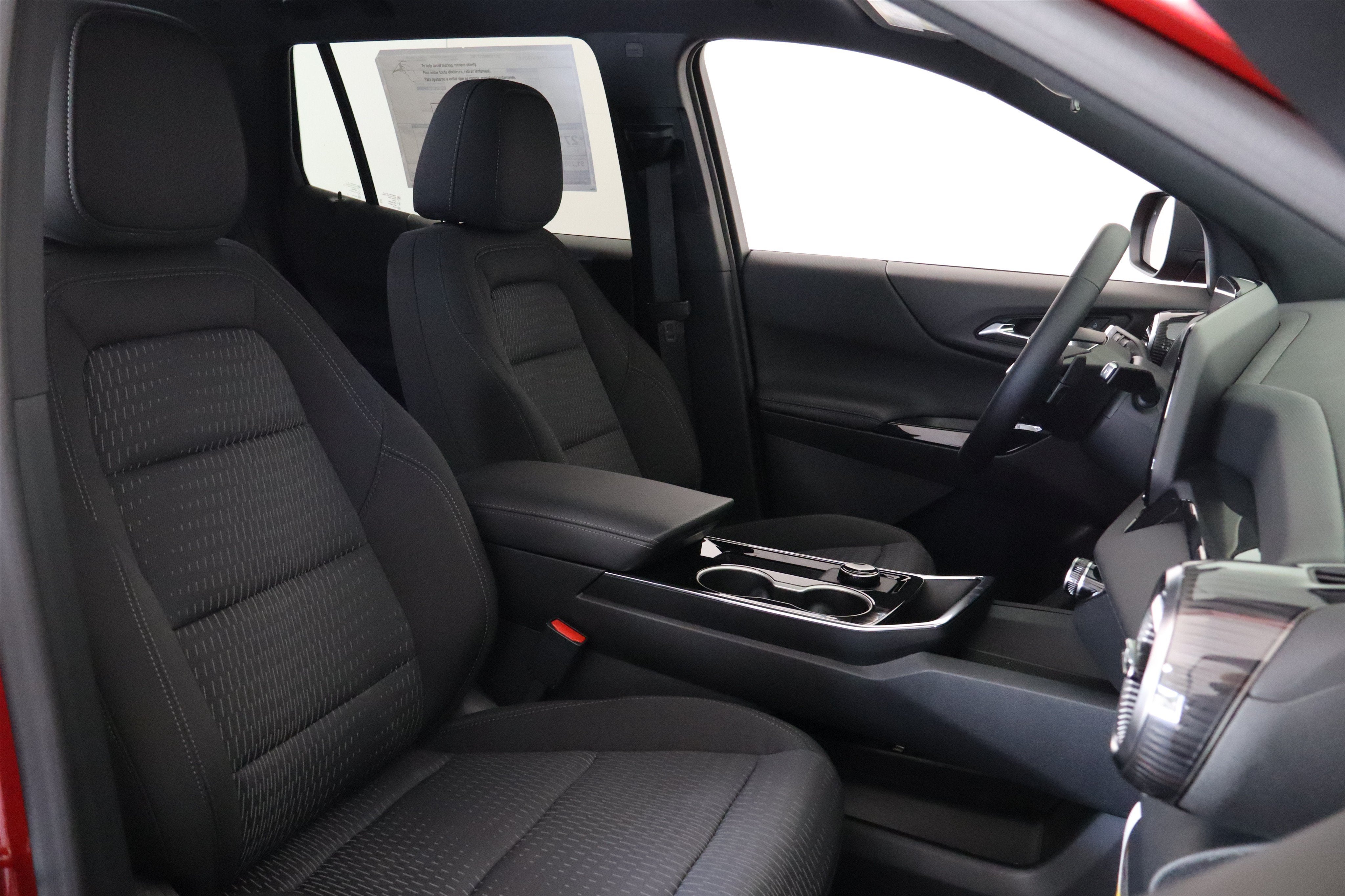2027 Chevrolet Equinox FWD LT