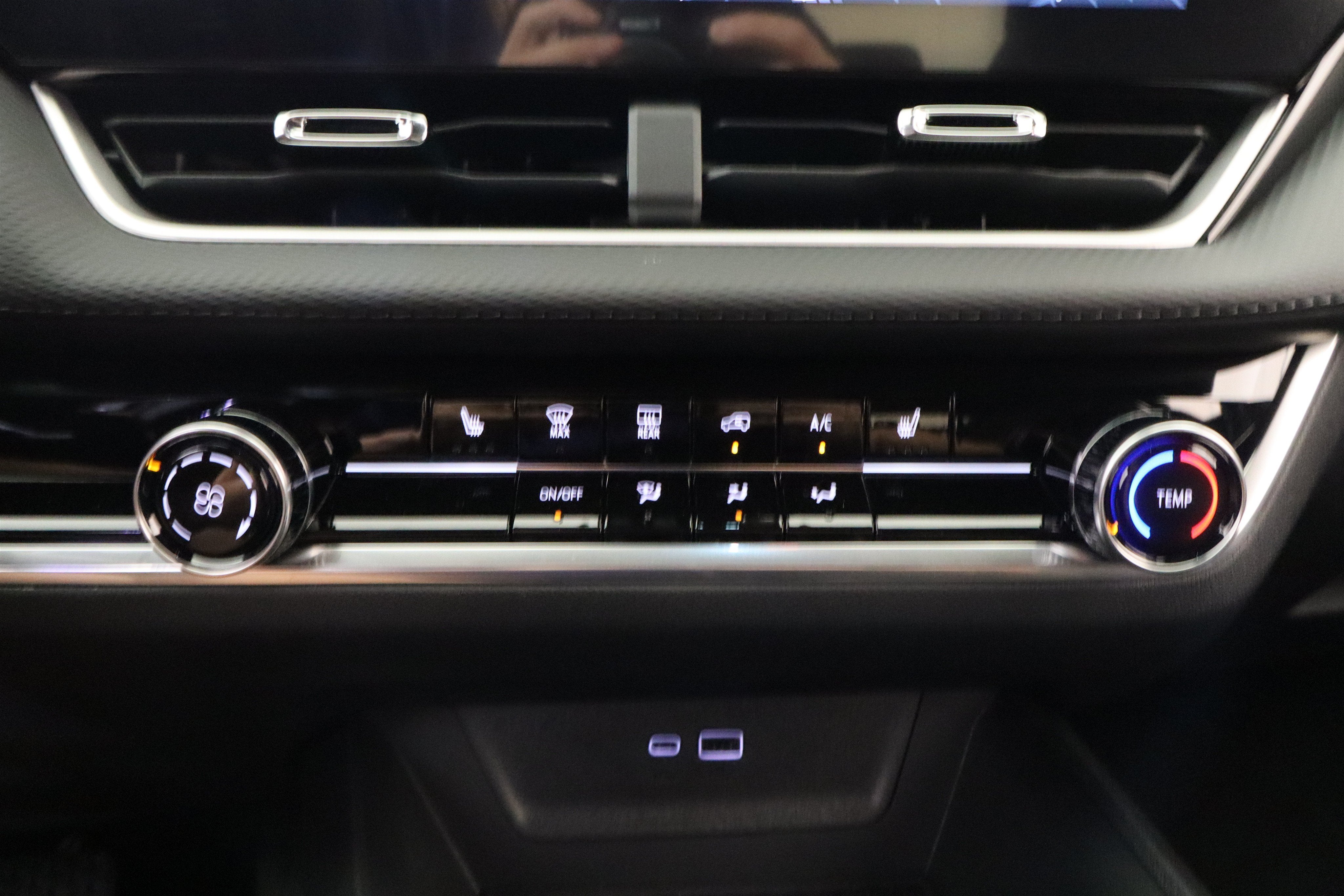 2027 Chevrolet Equinox FWD LT