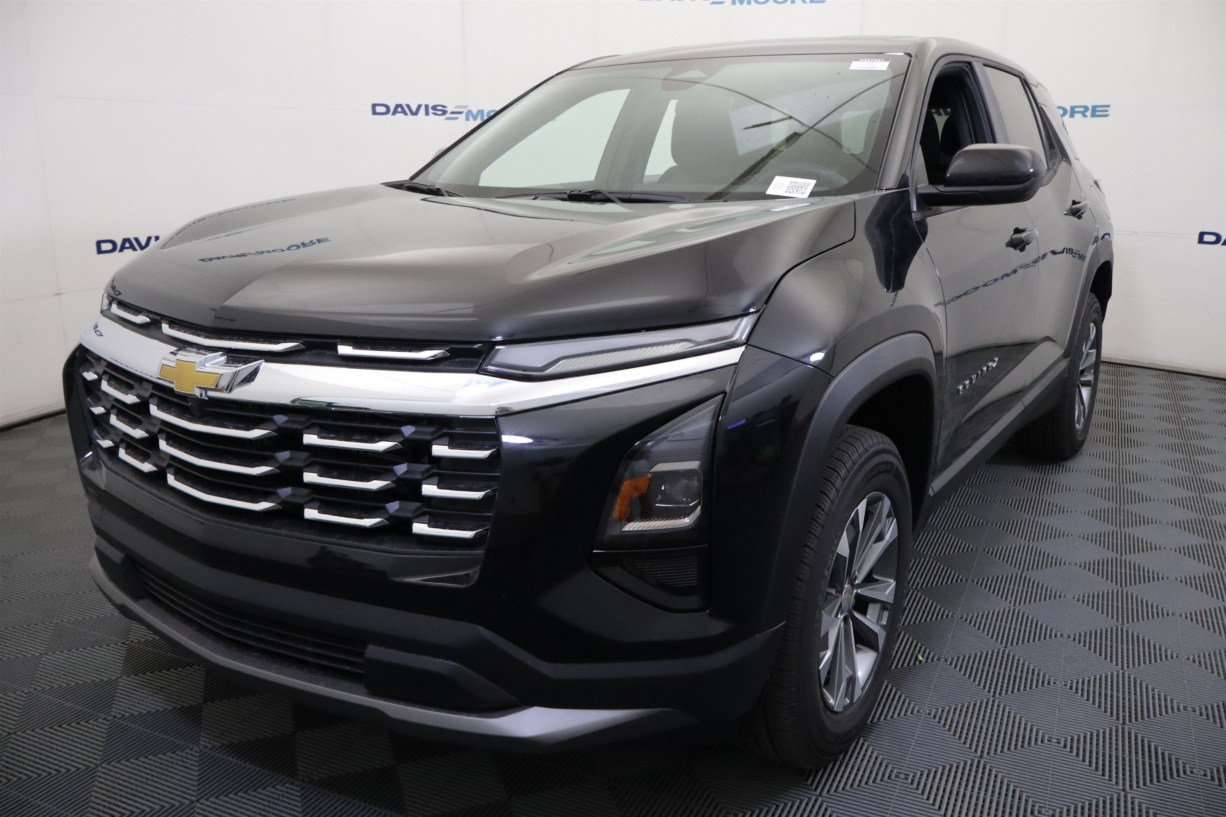 2027 Chevrolet Equinox FWD LT