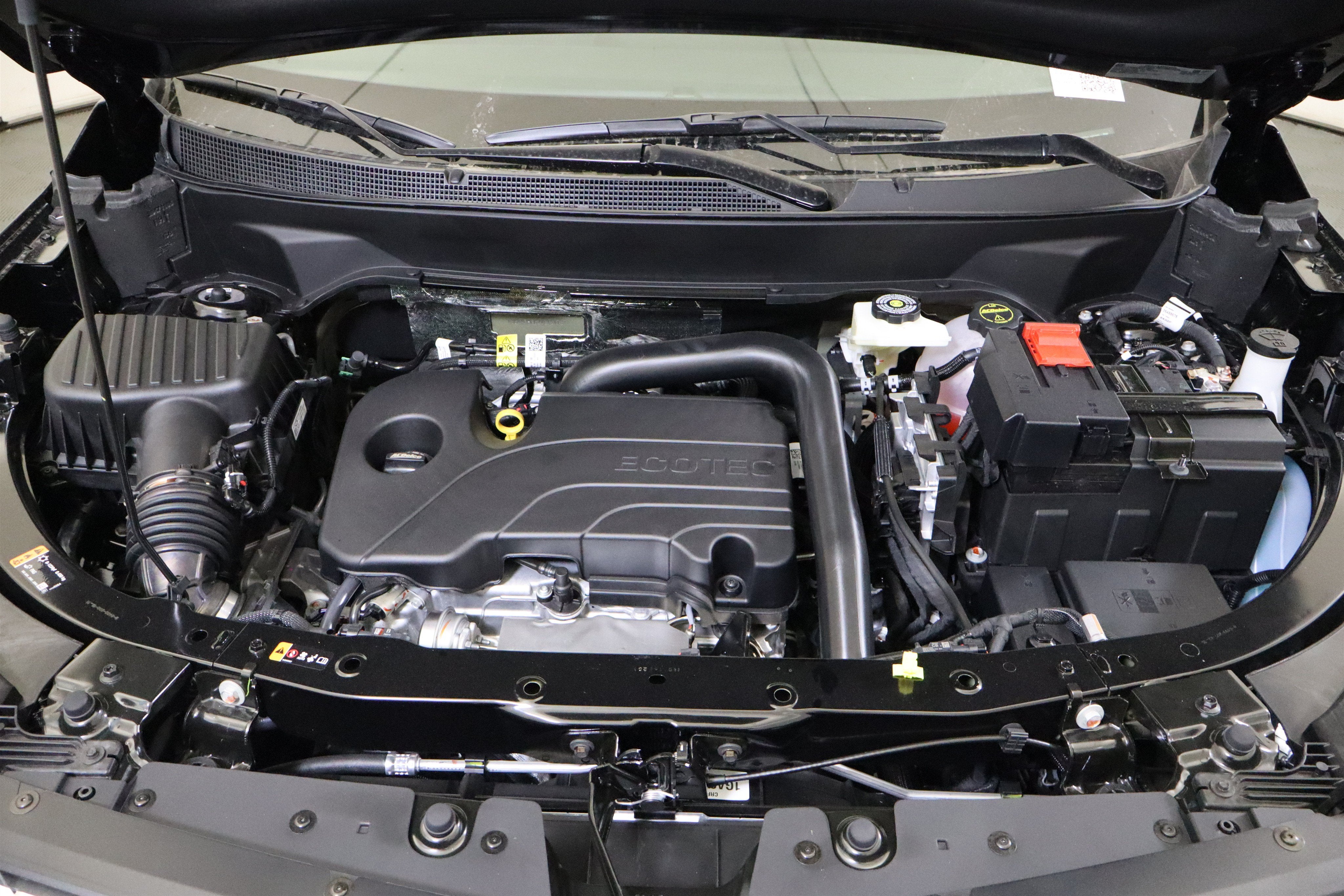 2027 Chevrolet Equinox FWD LT