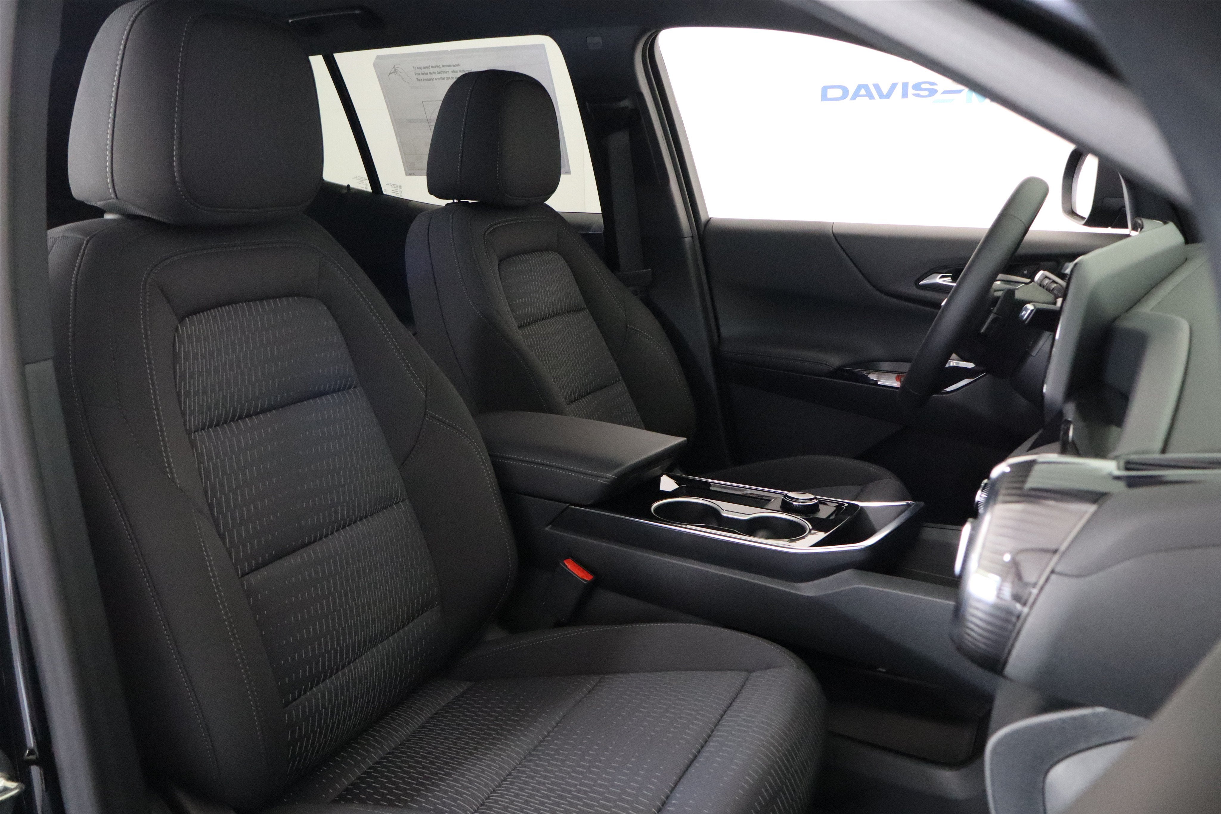 2027 Chevrolet Equinox FWD LT