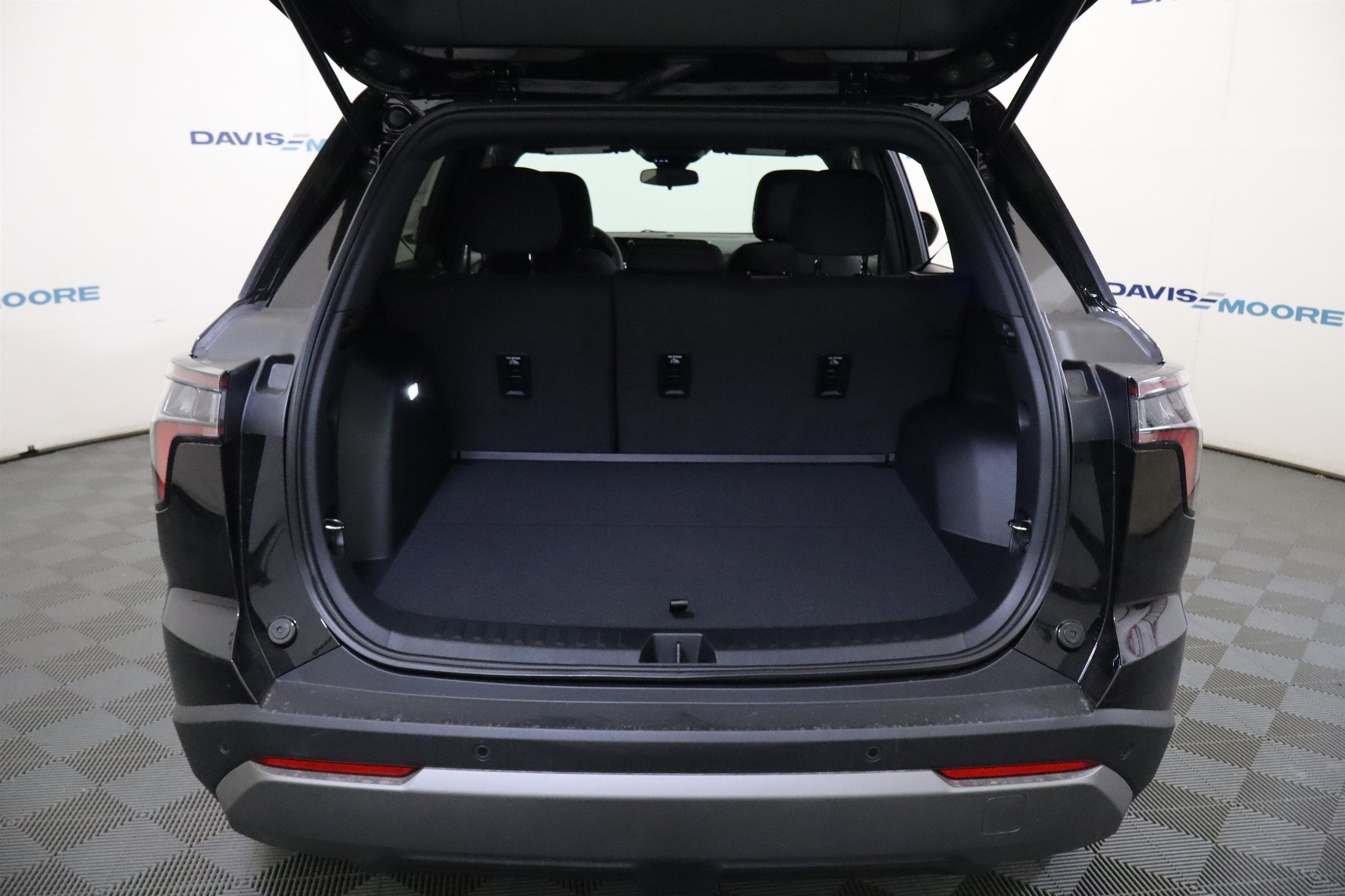 2027 Chevrolet Equinox FWD LT