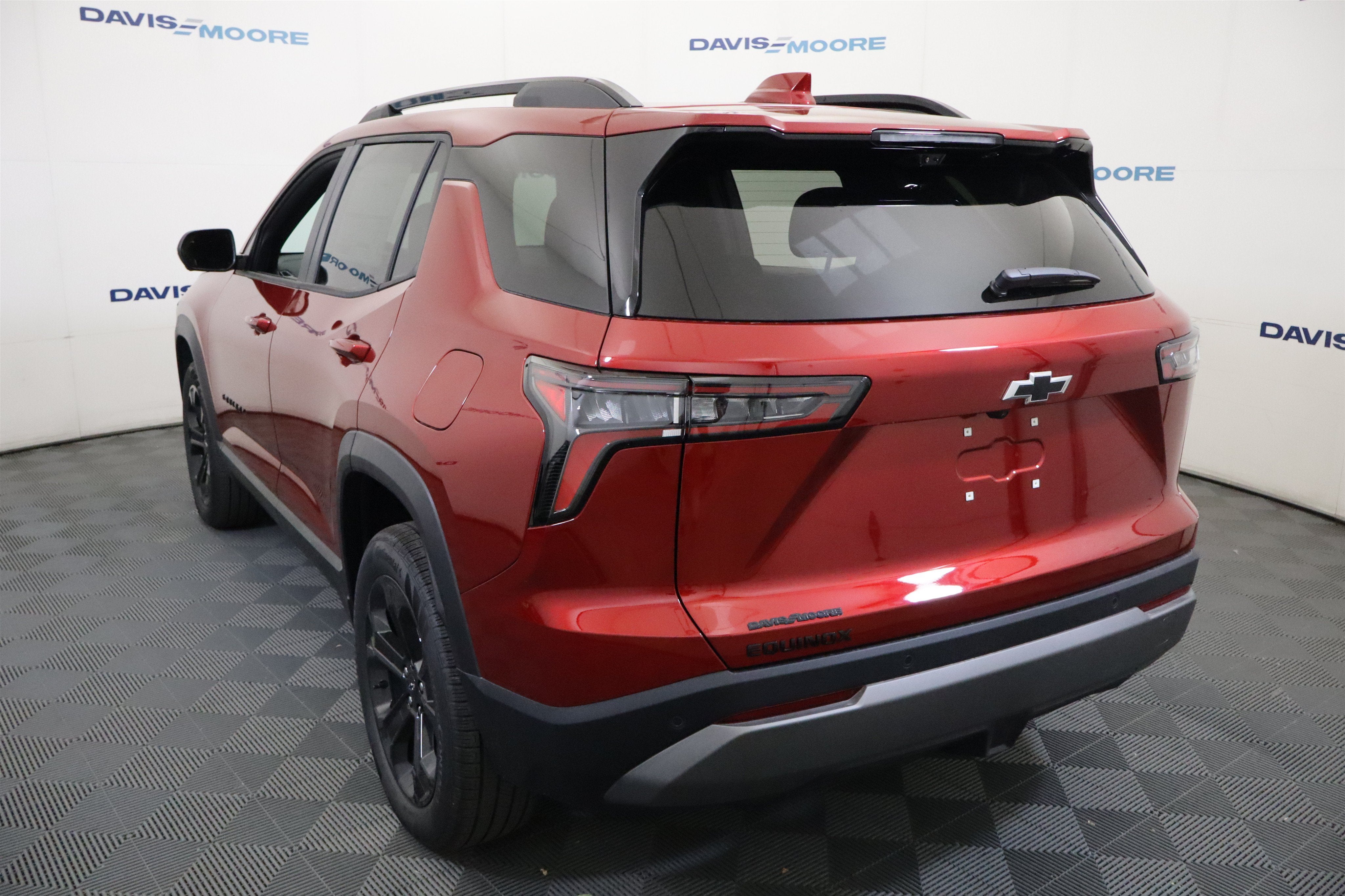 2027 Chevrolet Equinox FWD LT