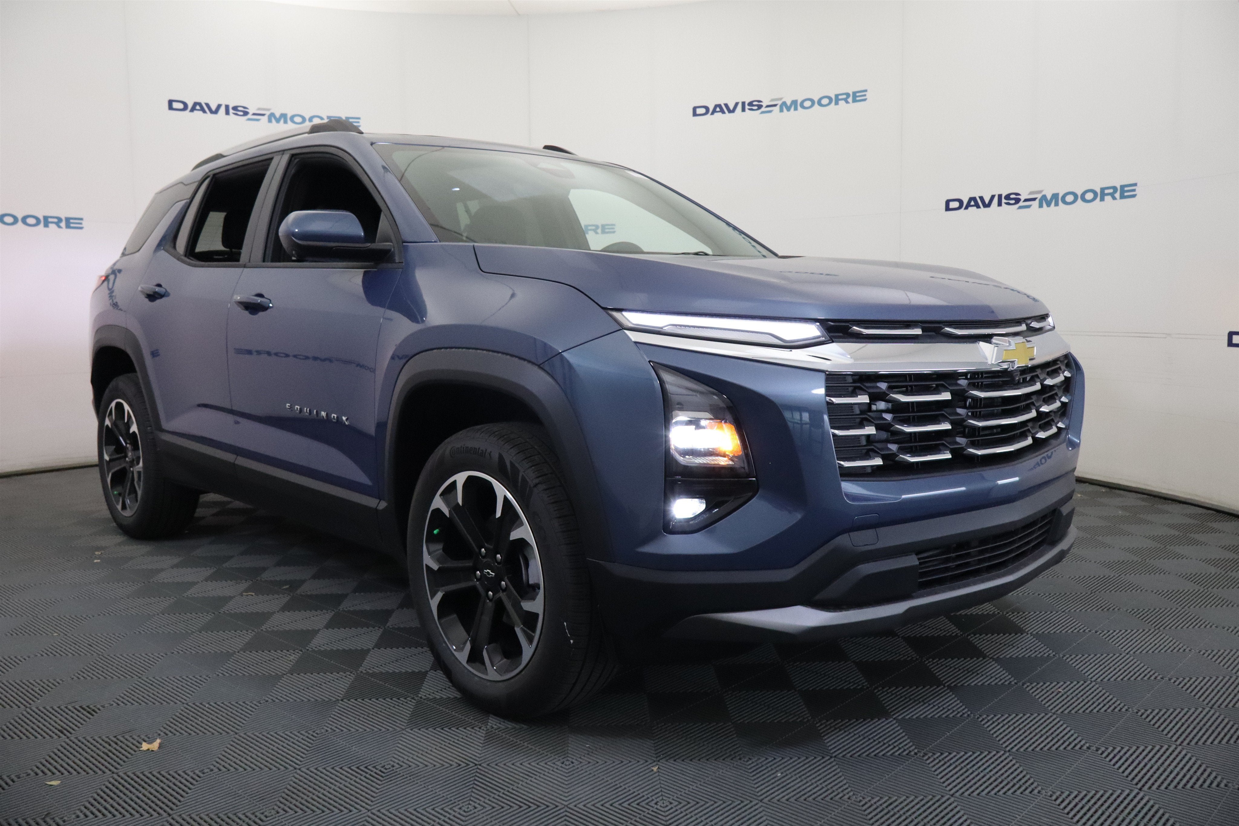 2027 Chevrolet Equinox FWD LT
