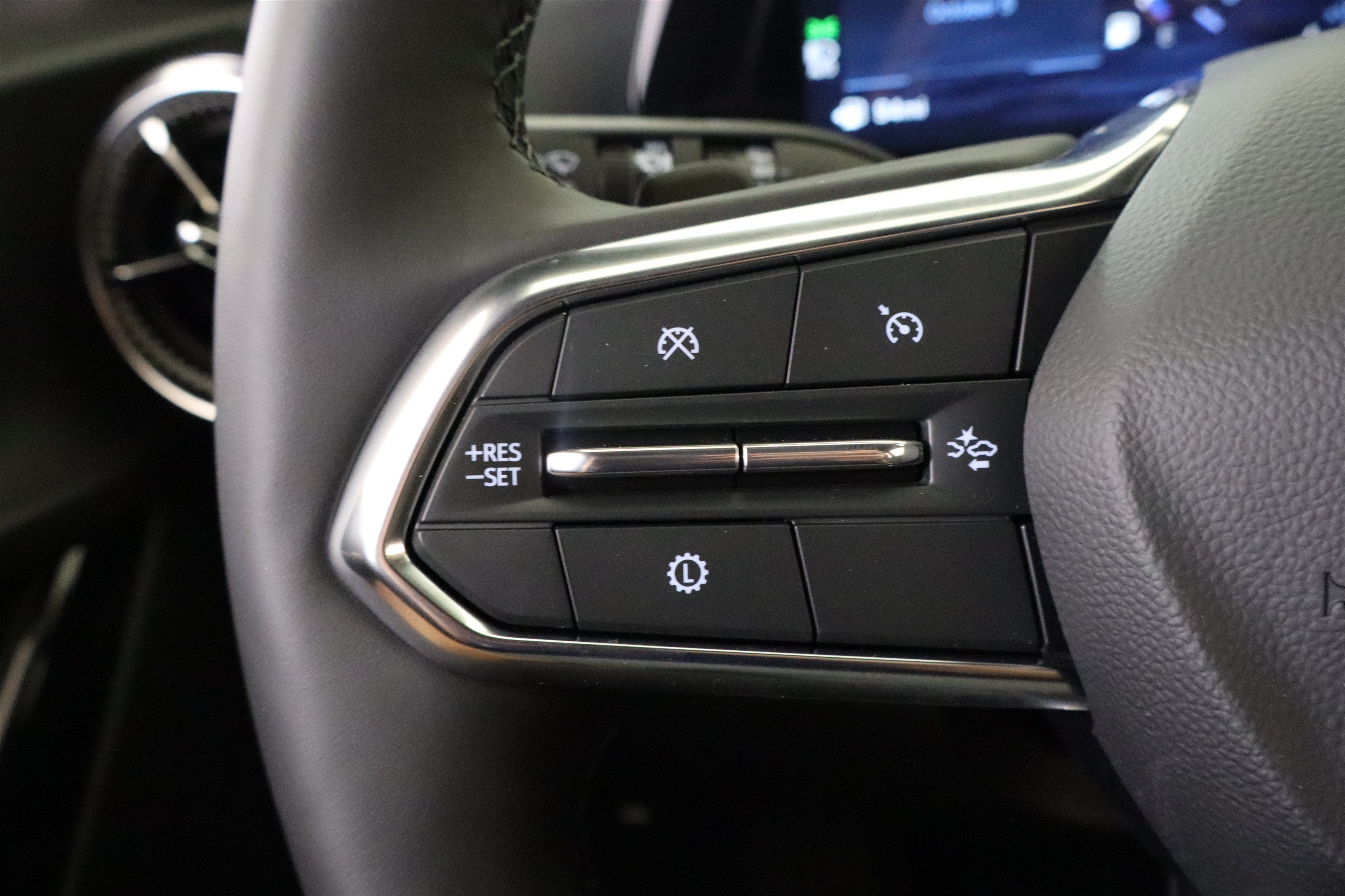 2027 Chevrolet Equinox FWD LT