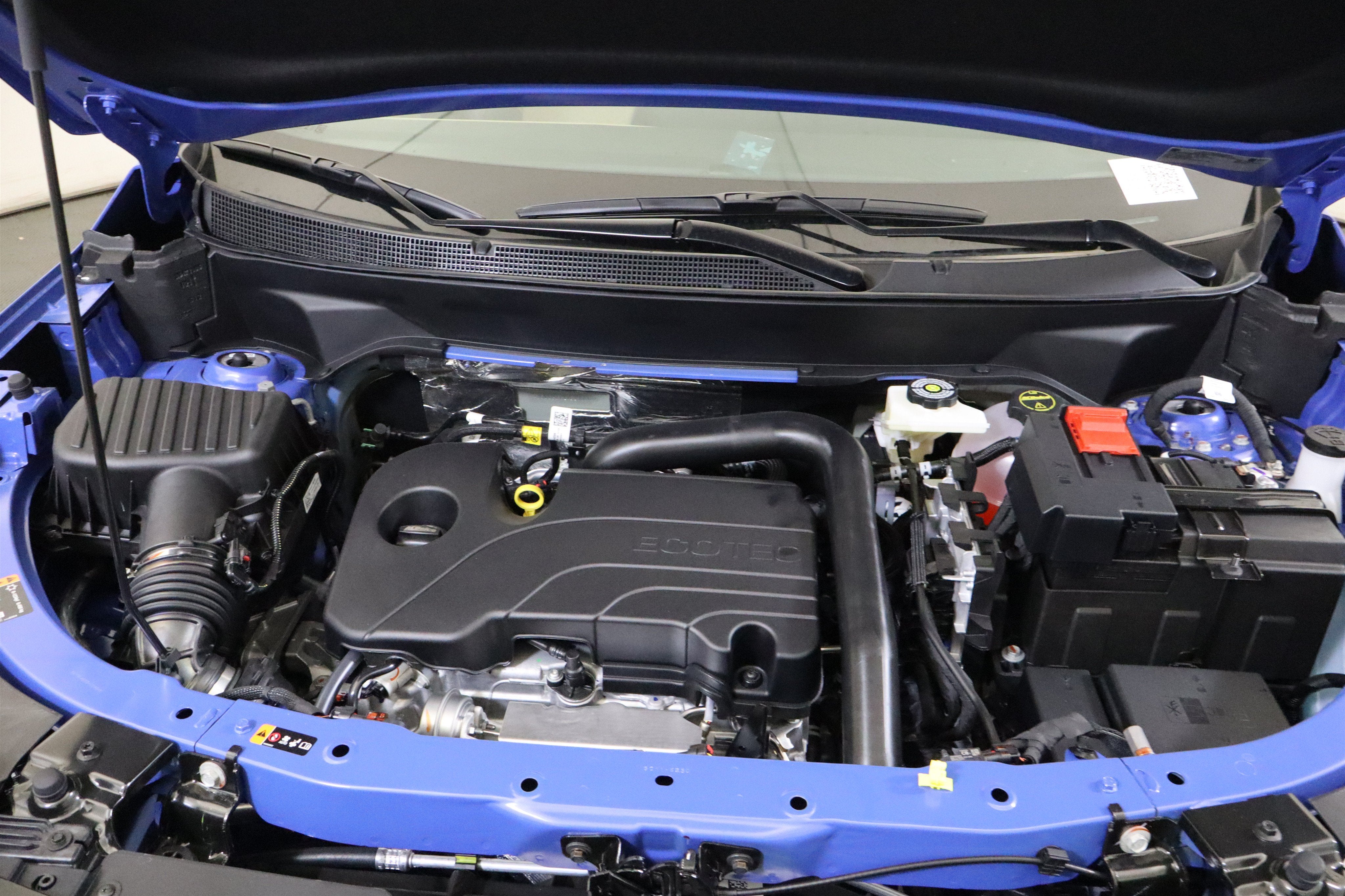 2027 Chevrolet Equinox FWD ACTIV