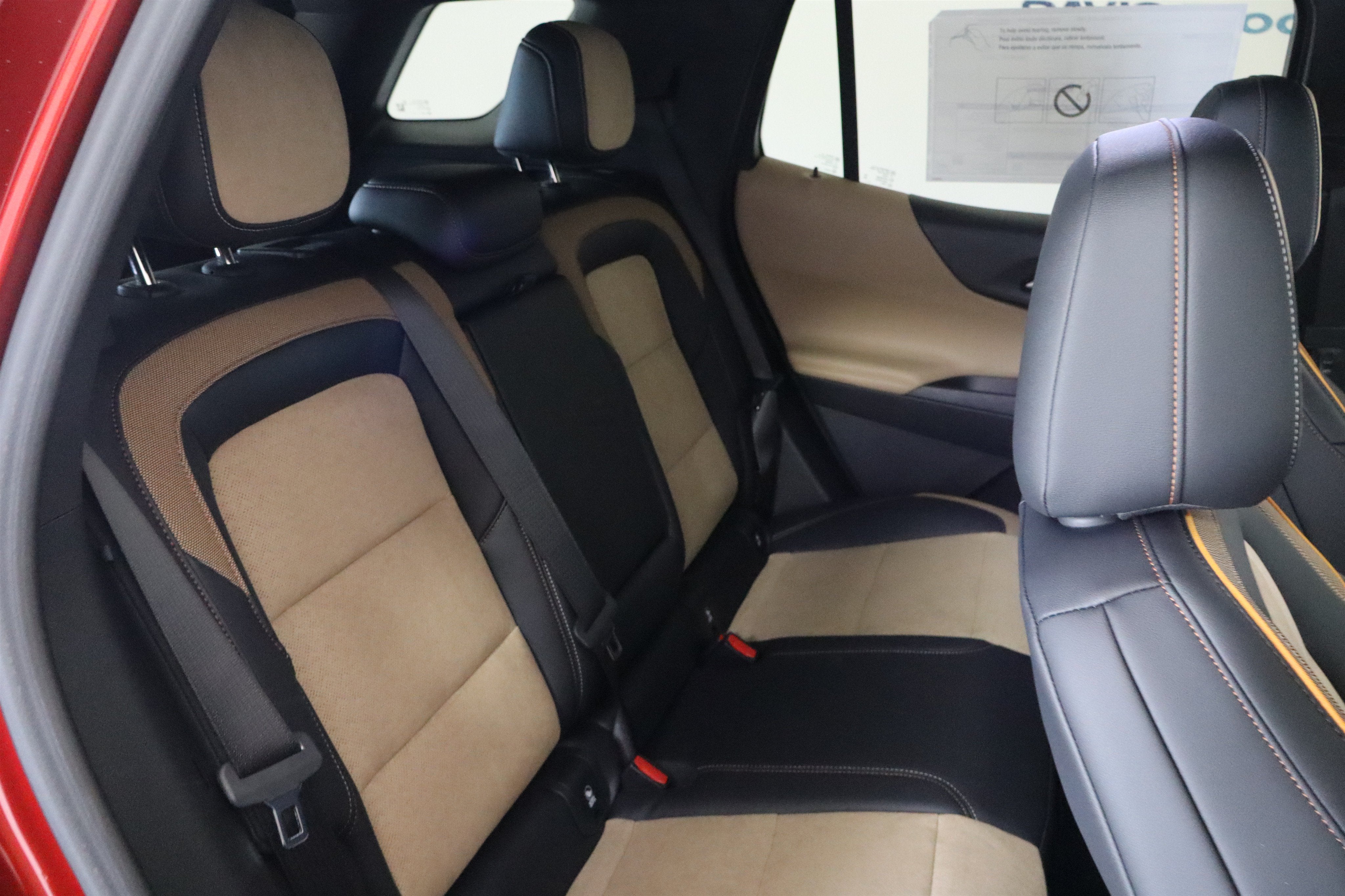 2027 Chevrolet Equinox FWD ACTIV
