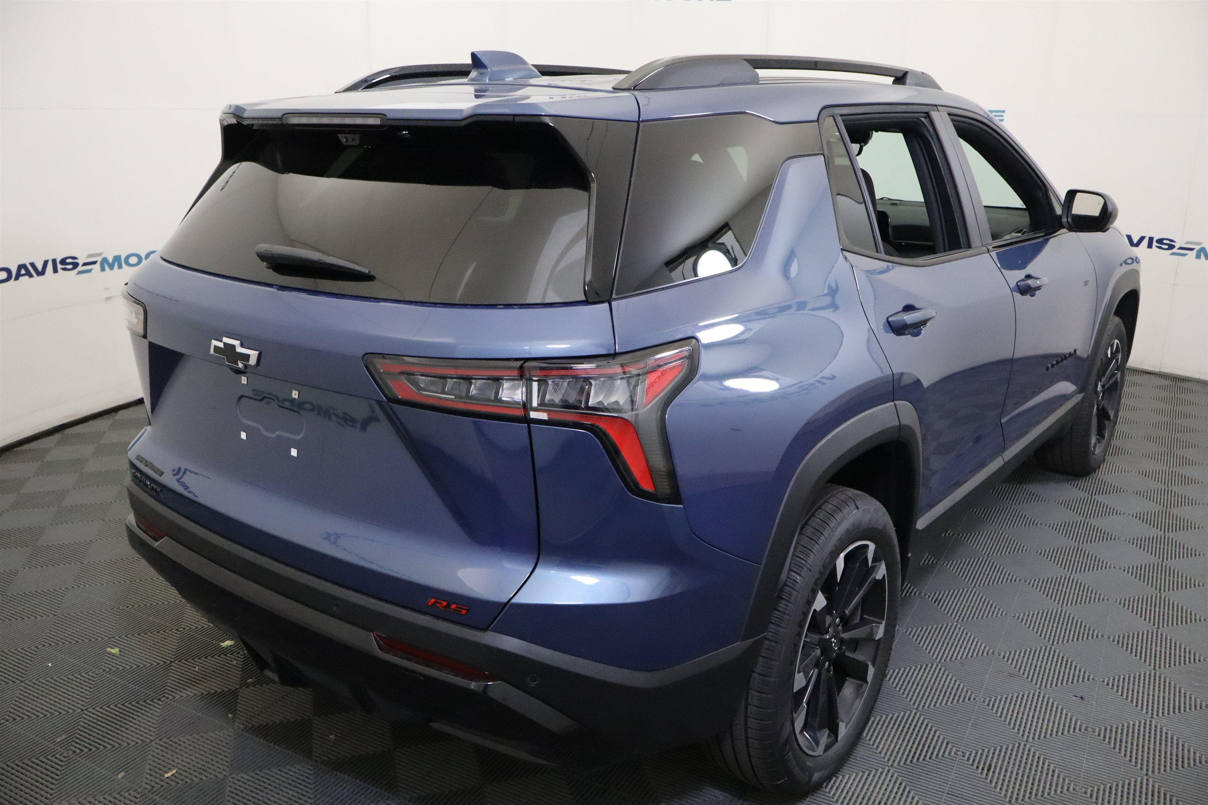2027 Chevrolet Equinox FWD RS