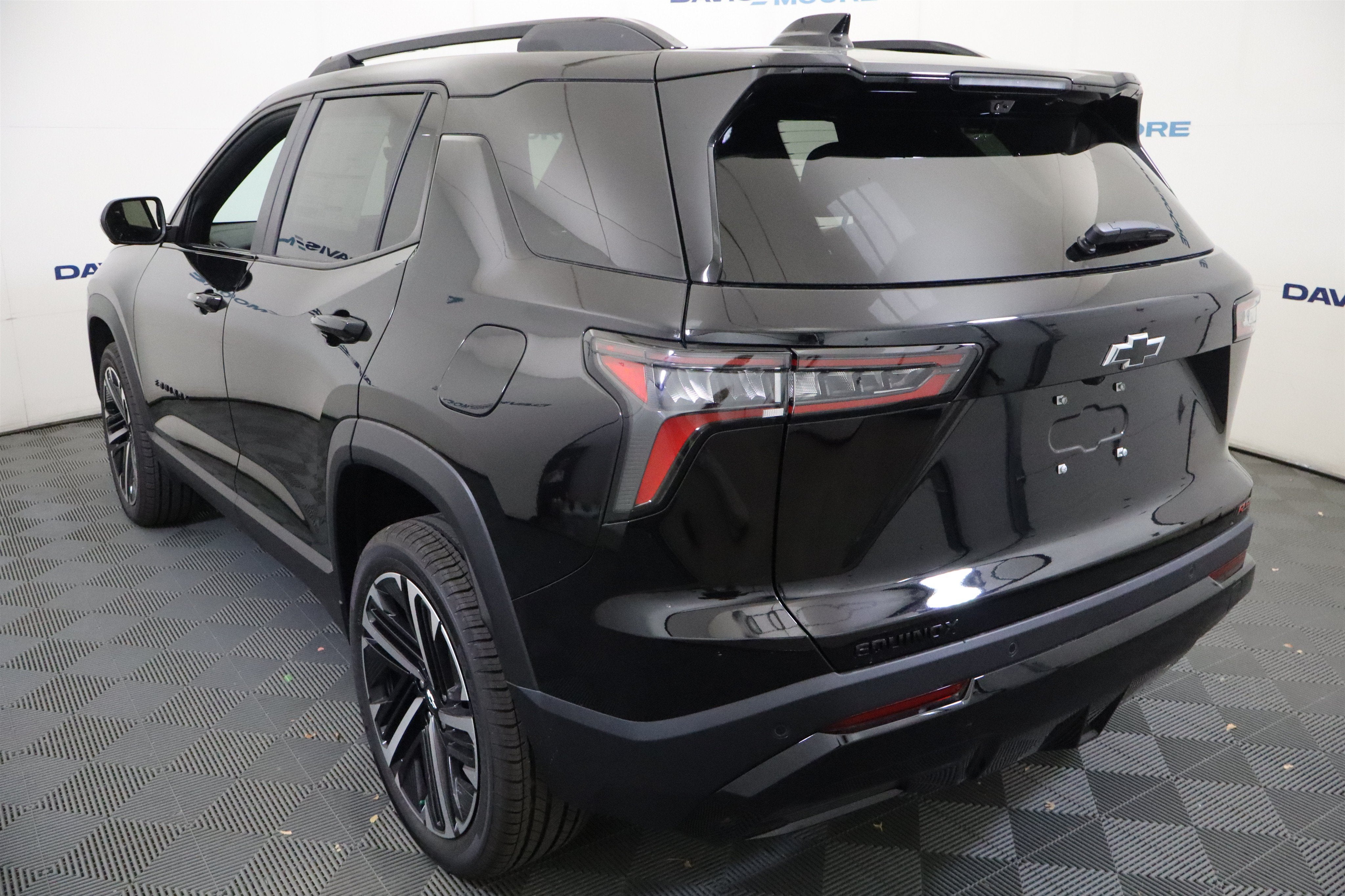 2027 Chevrolet Equinox FWD RS