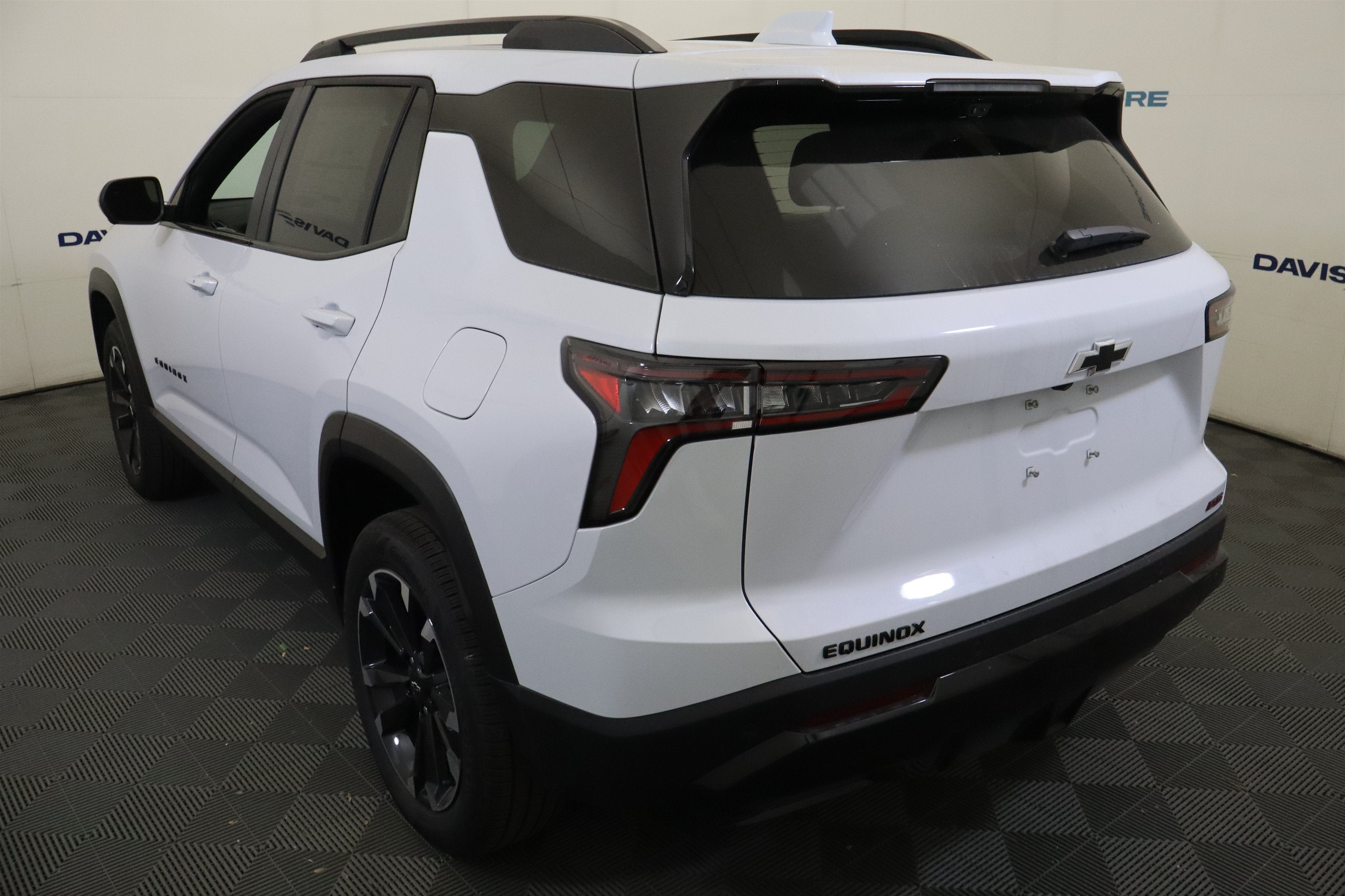 2027 Chevrolet Equinox FWD RS