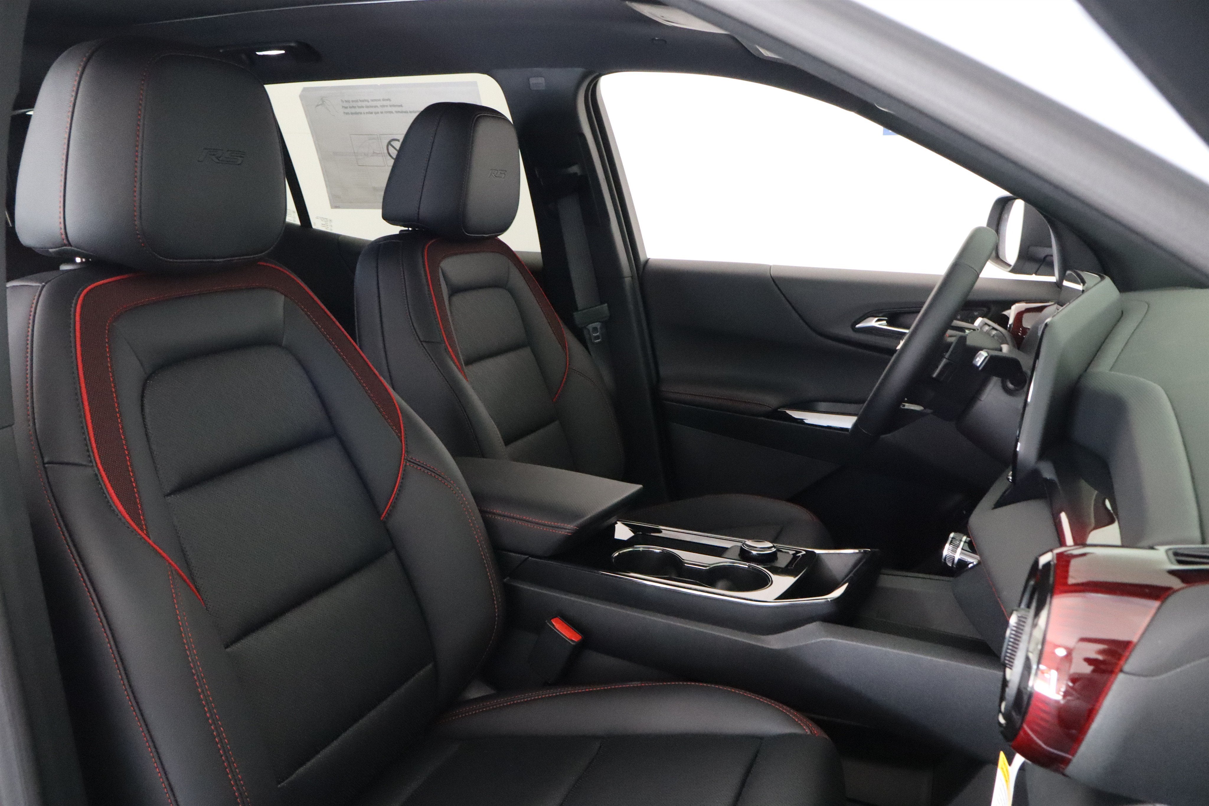 2027 Chevrolet Equinox FWD RS