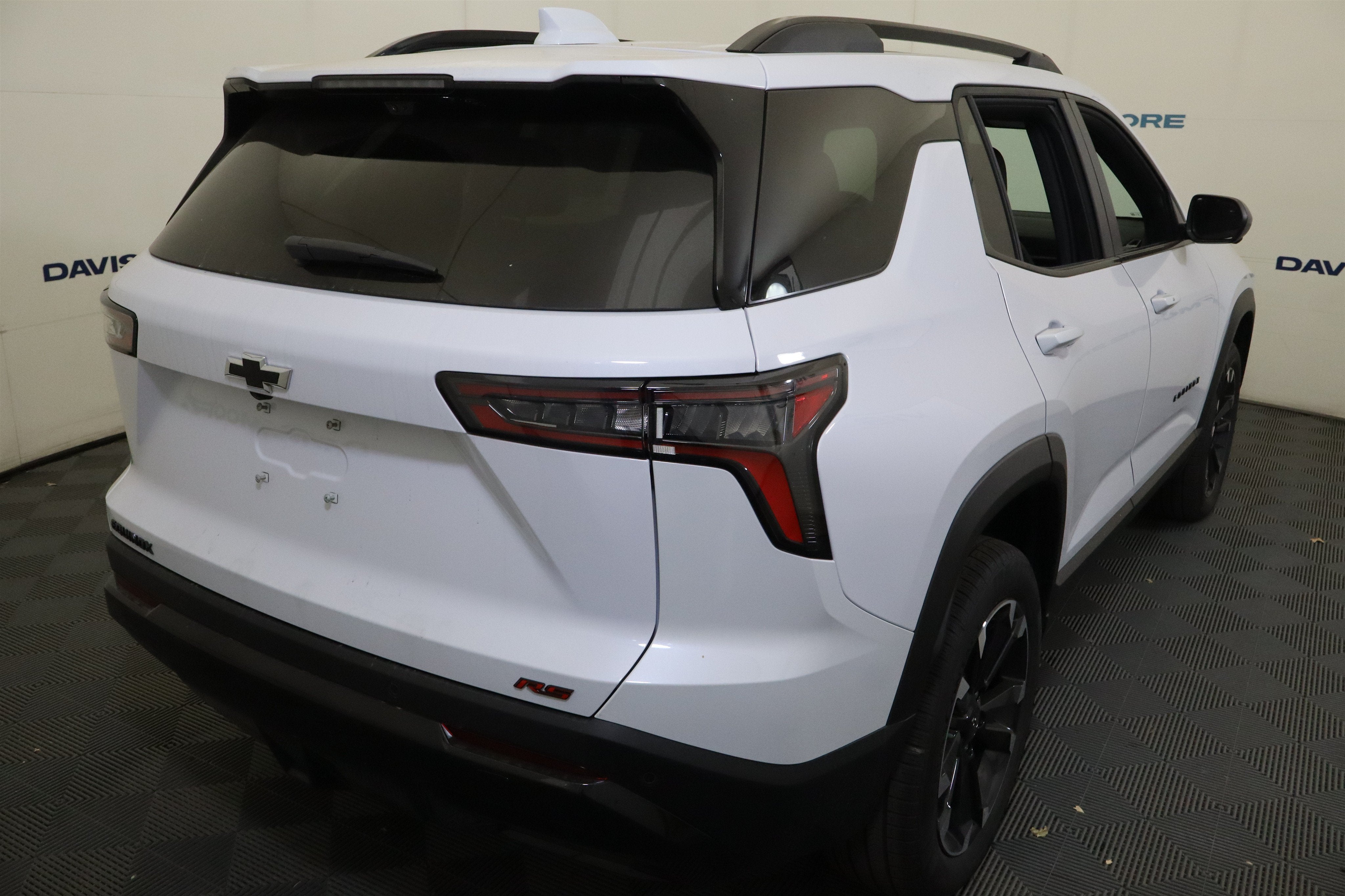 2027 Chevrolet Equinox FWD RS