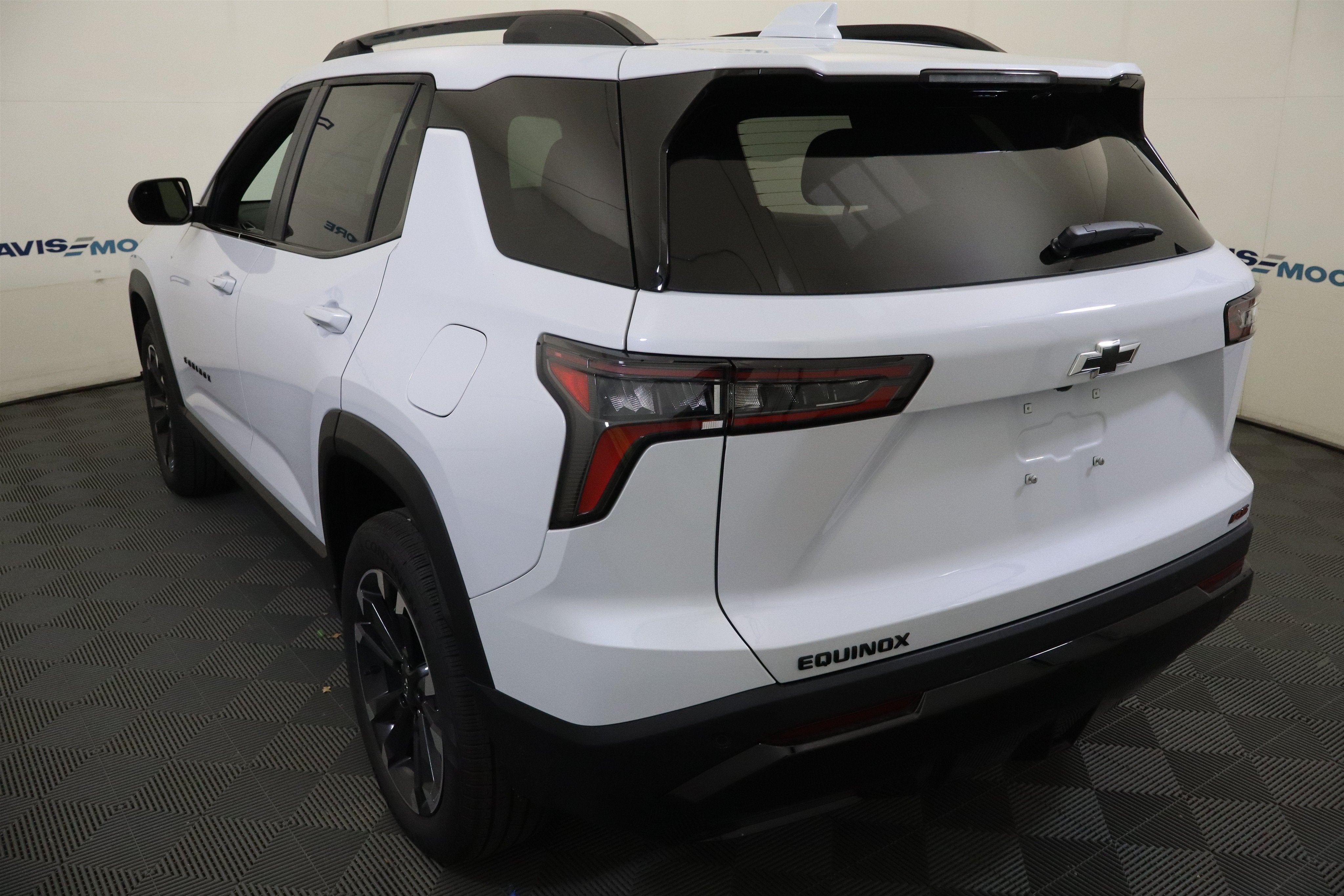 2027 Chevrolet Equinox FWD RS