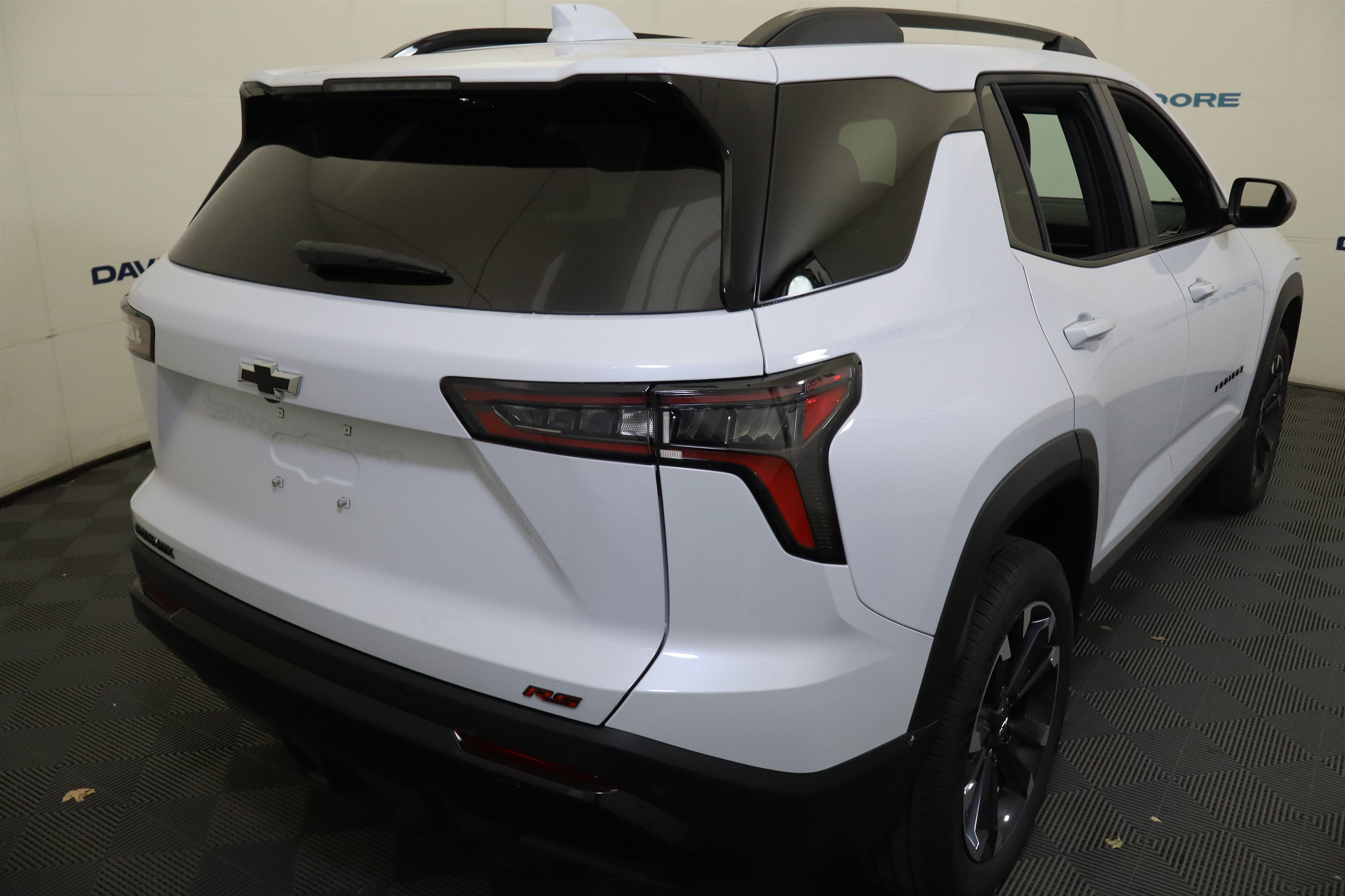 2027 Chevrolet Equinox FWD RS