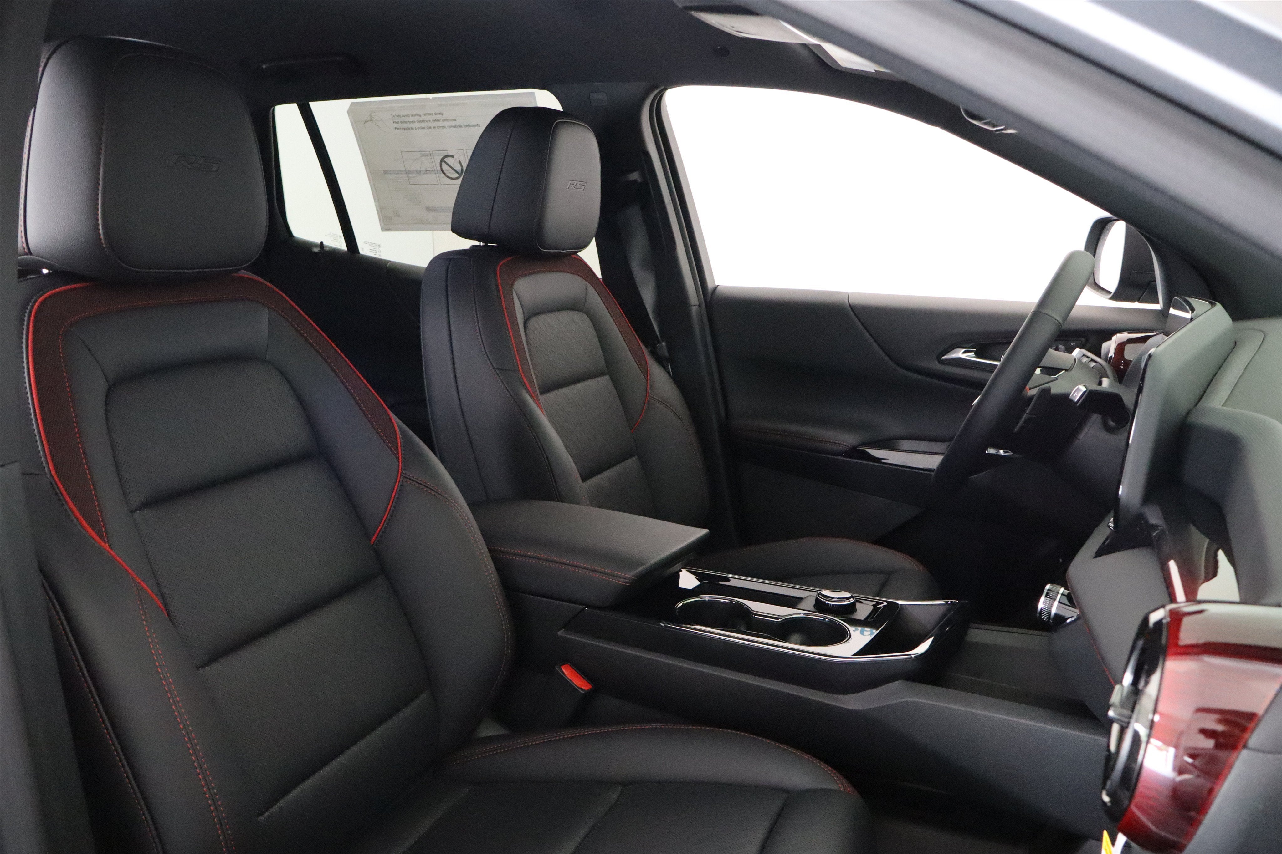 2027 Chevrolet Equinox FWD RS