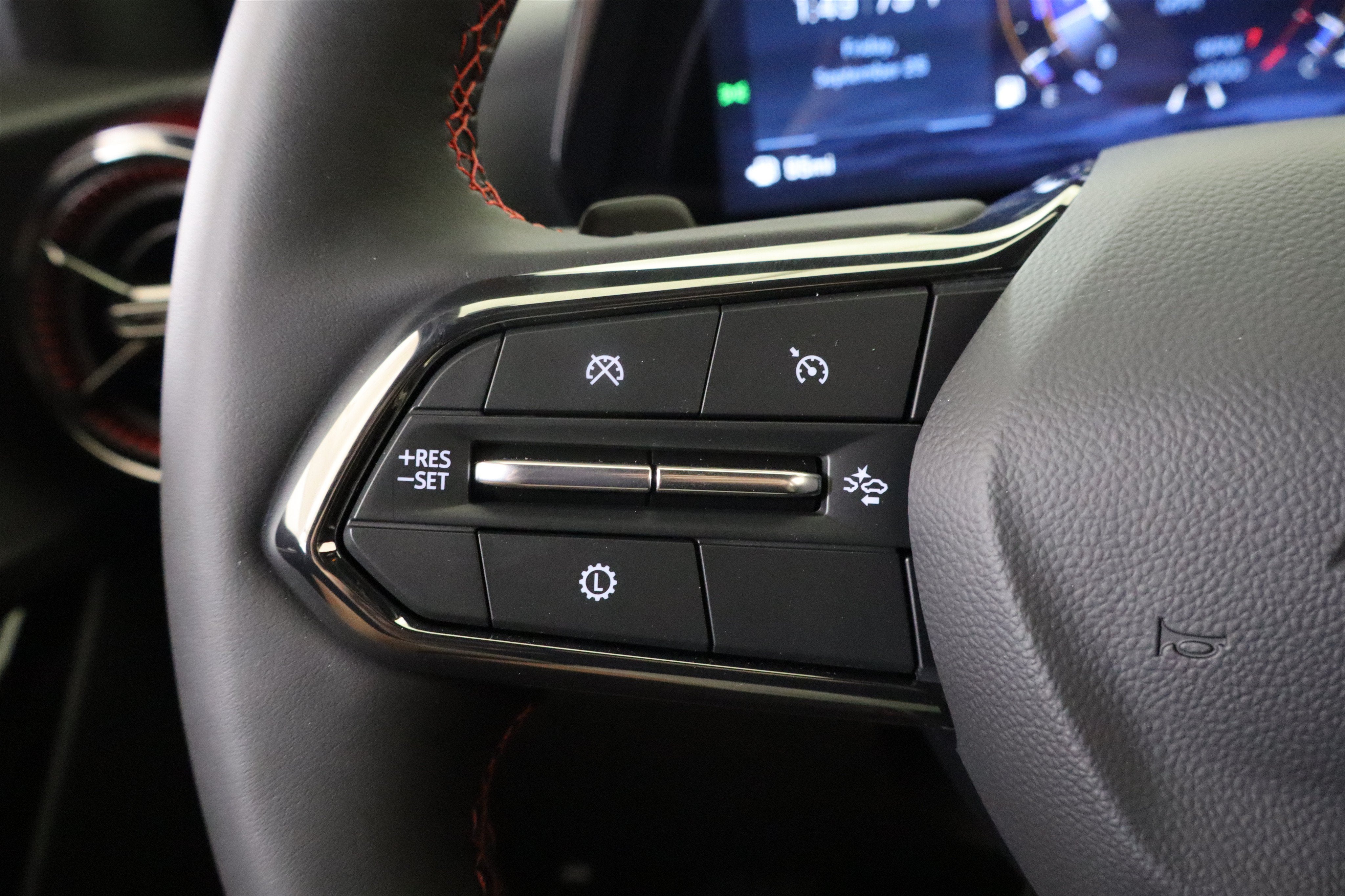 2027 Chevrolet Equinox FWD RS