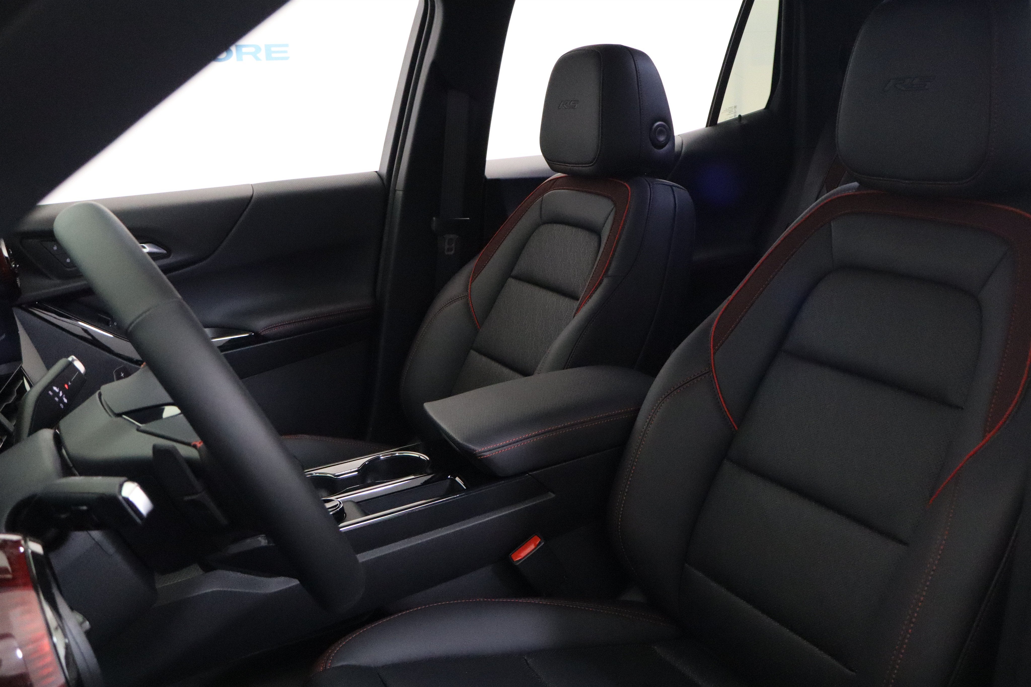 2027 Chevrolet Equinox FWD RS