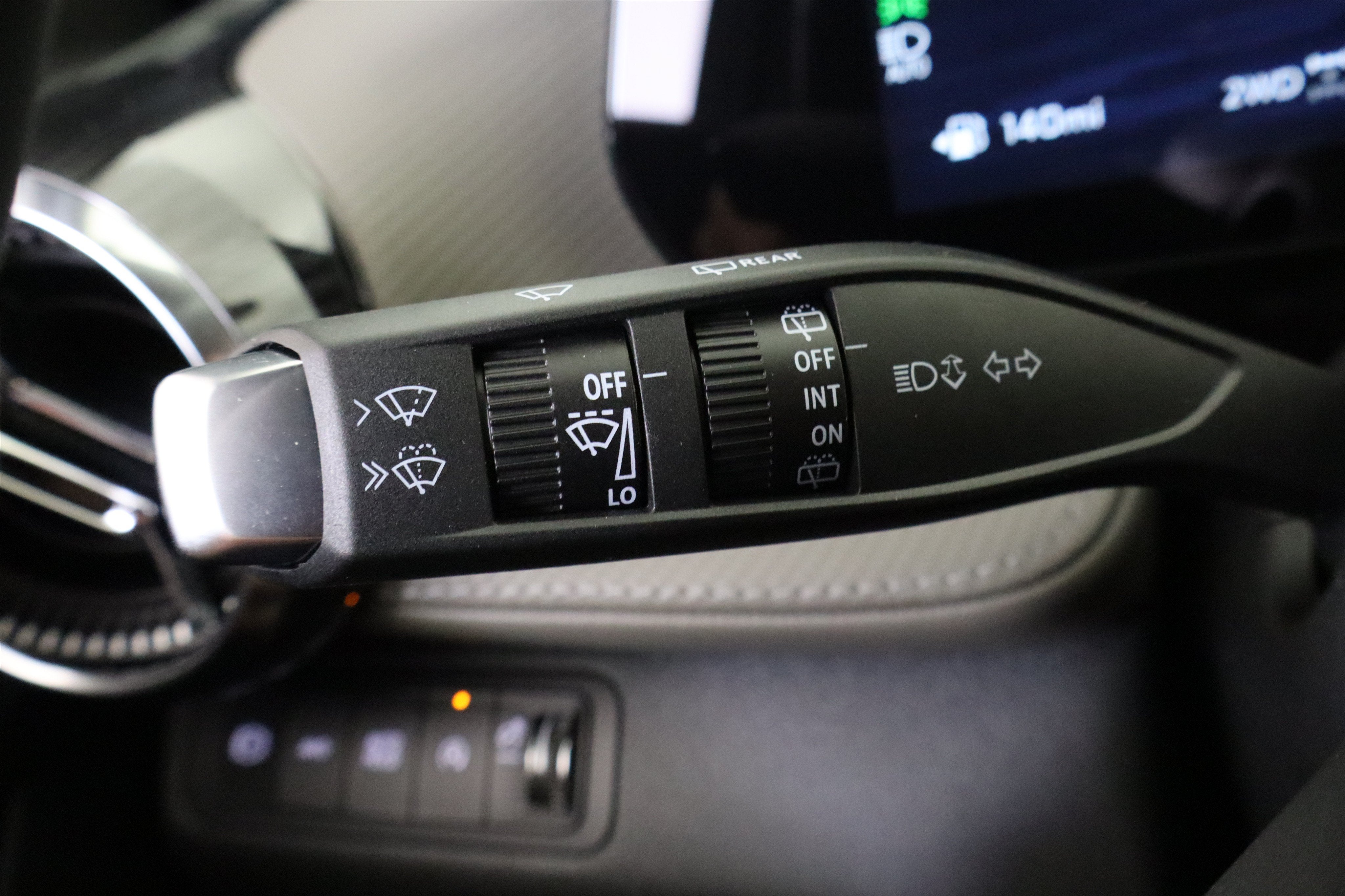 2027 Chevrolet Equinox AWD LT