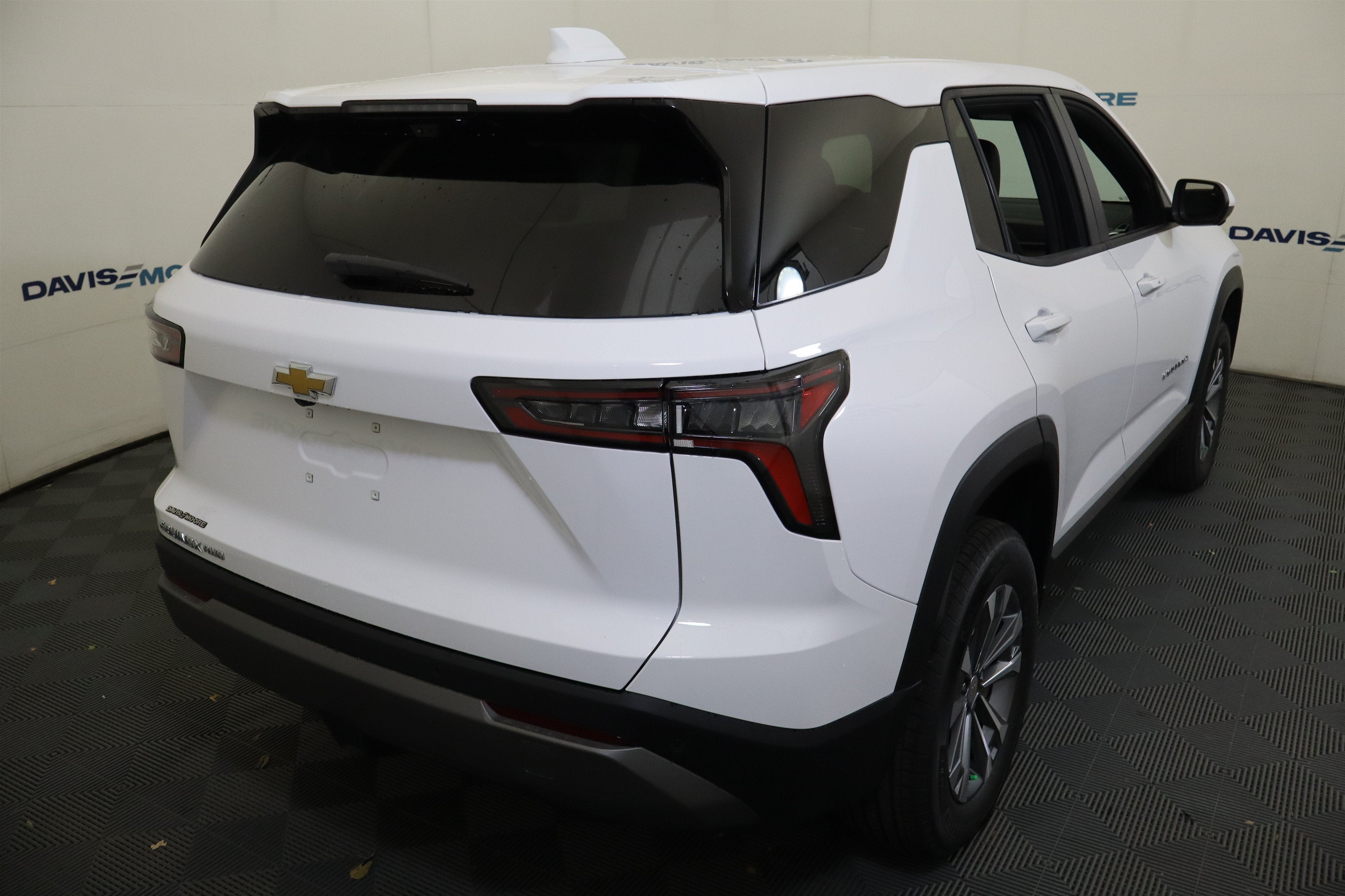 2027 Chevrolet Equinox AWD LT
