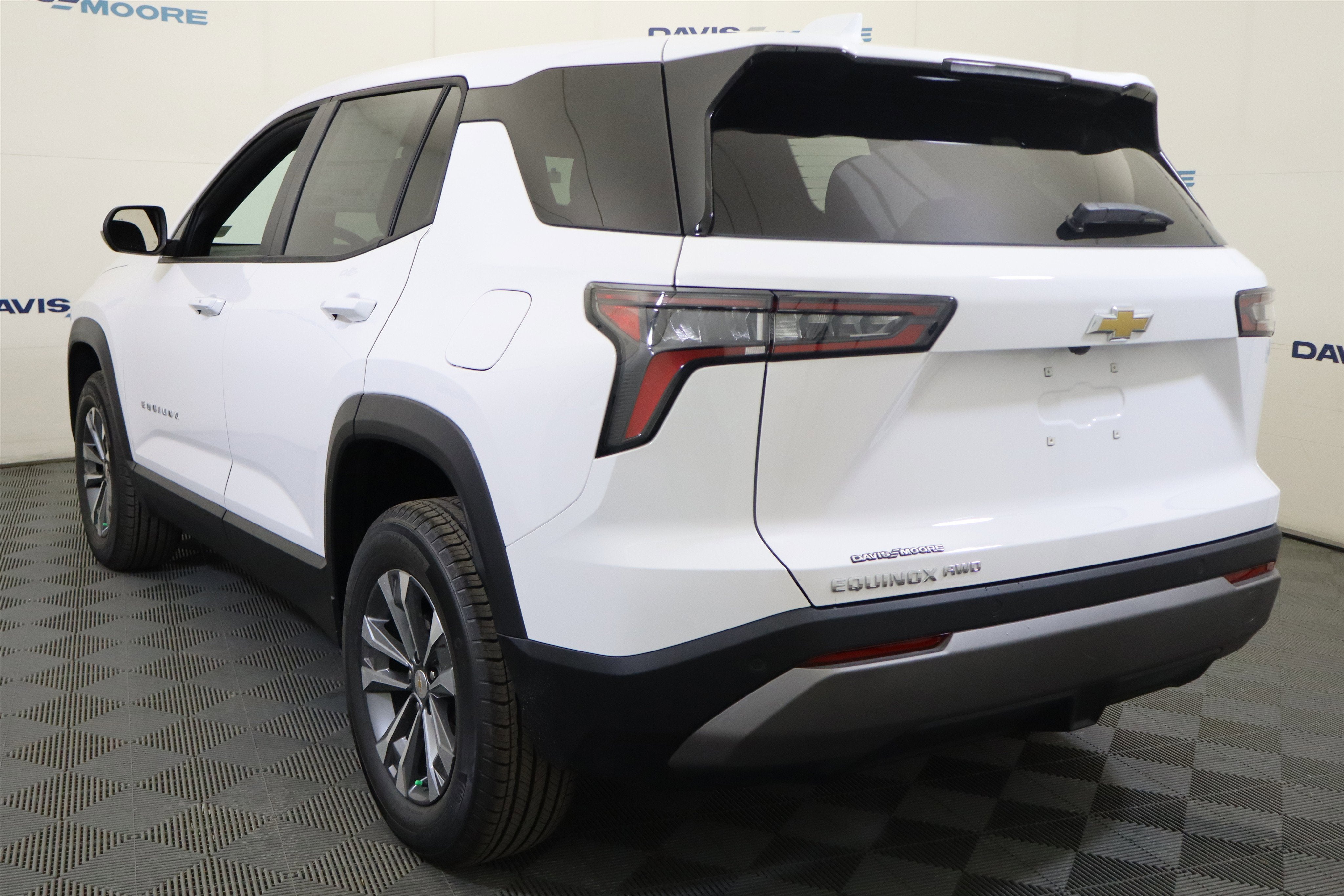 2026 Chevrolet Equinox AWD LT