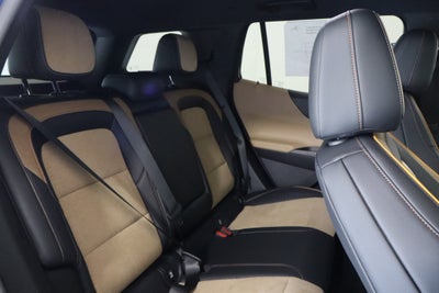 2027 Chevrolet Equinox AWD ACTIV