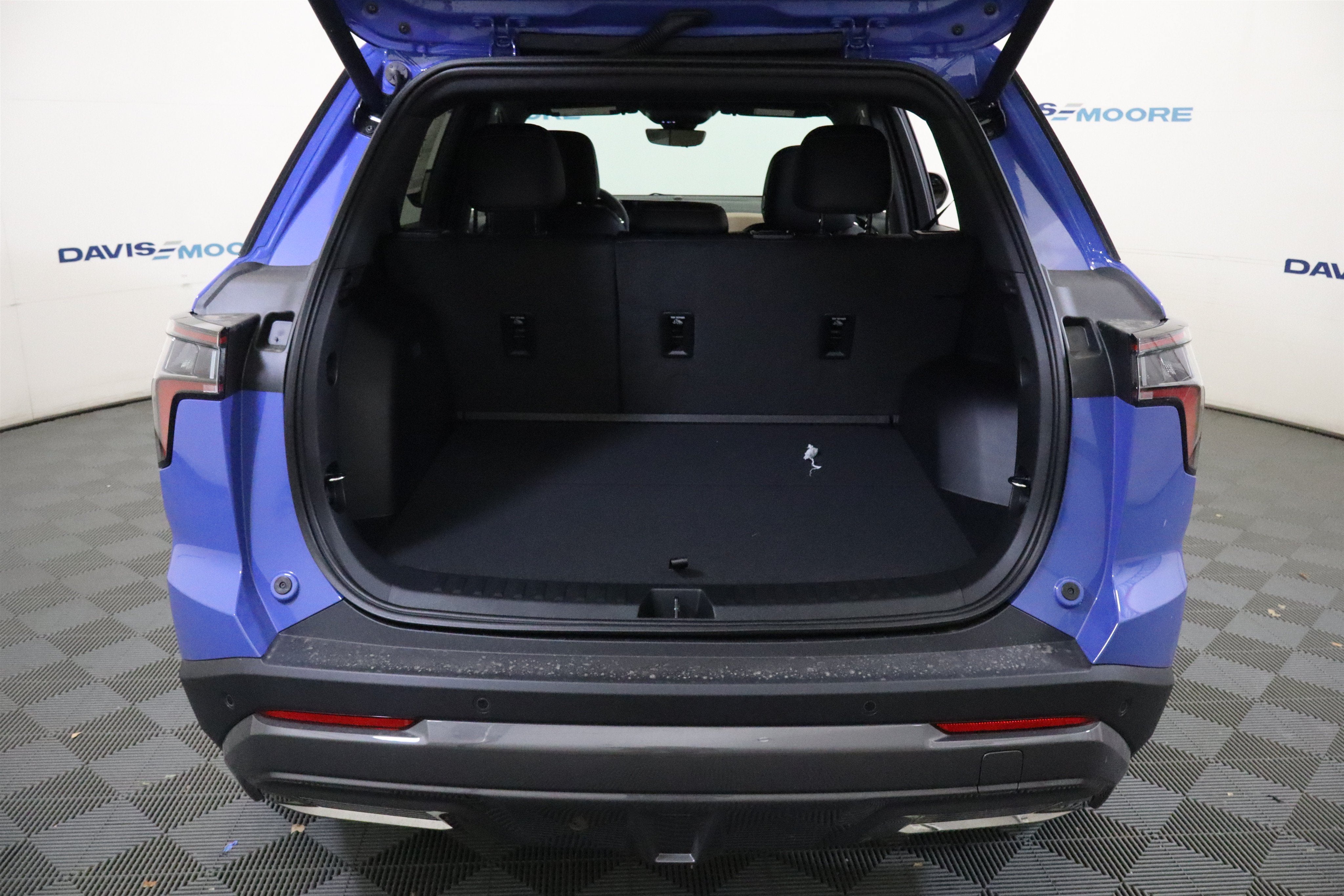 2027 Chevrolet Equinox AWD ACTIV