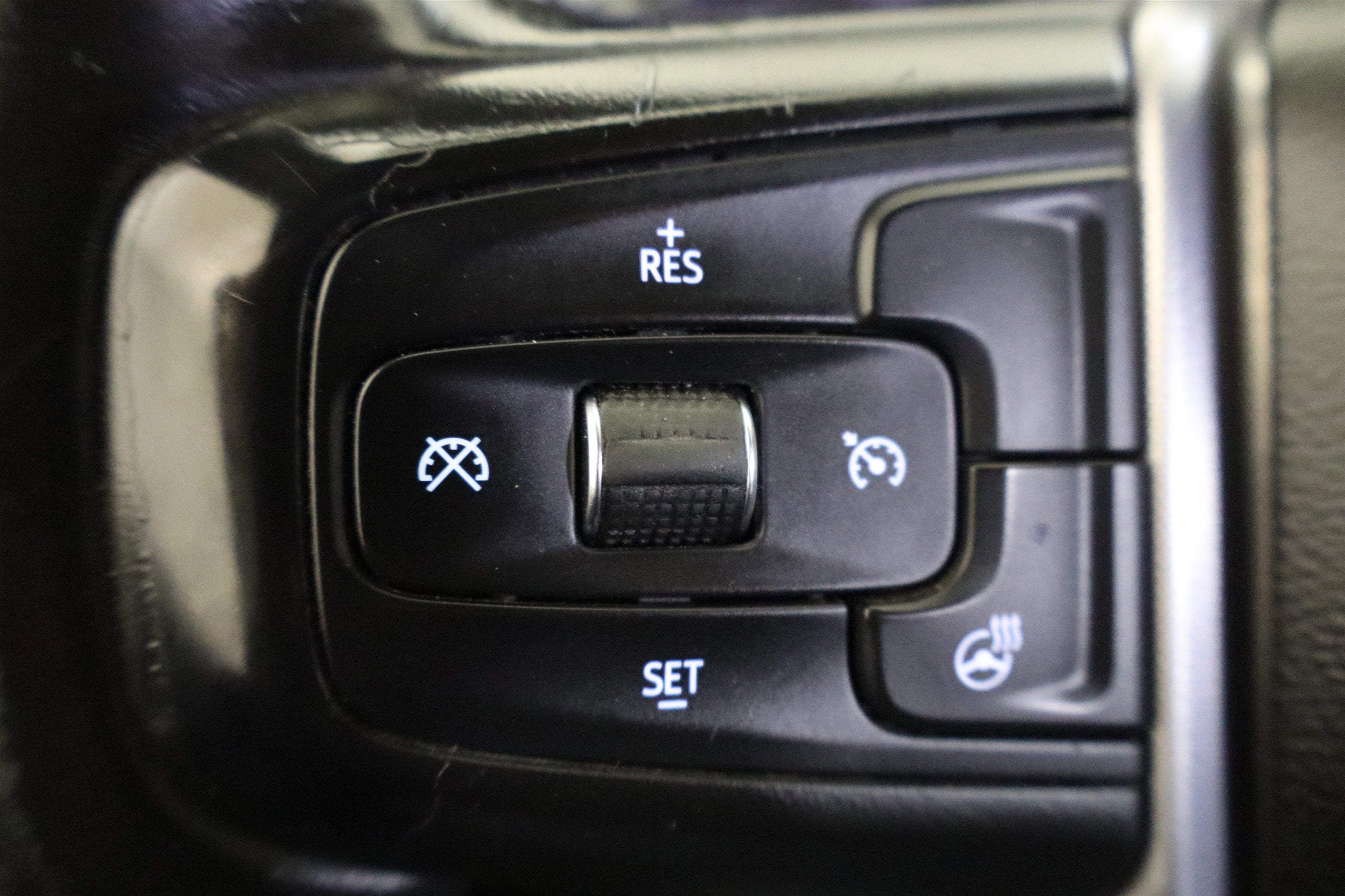 2021 GMC Sierra 1500 SLT Crew Cab 4WD