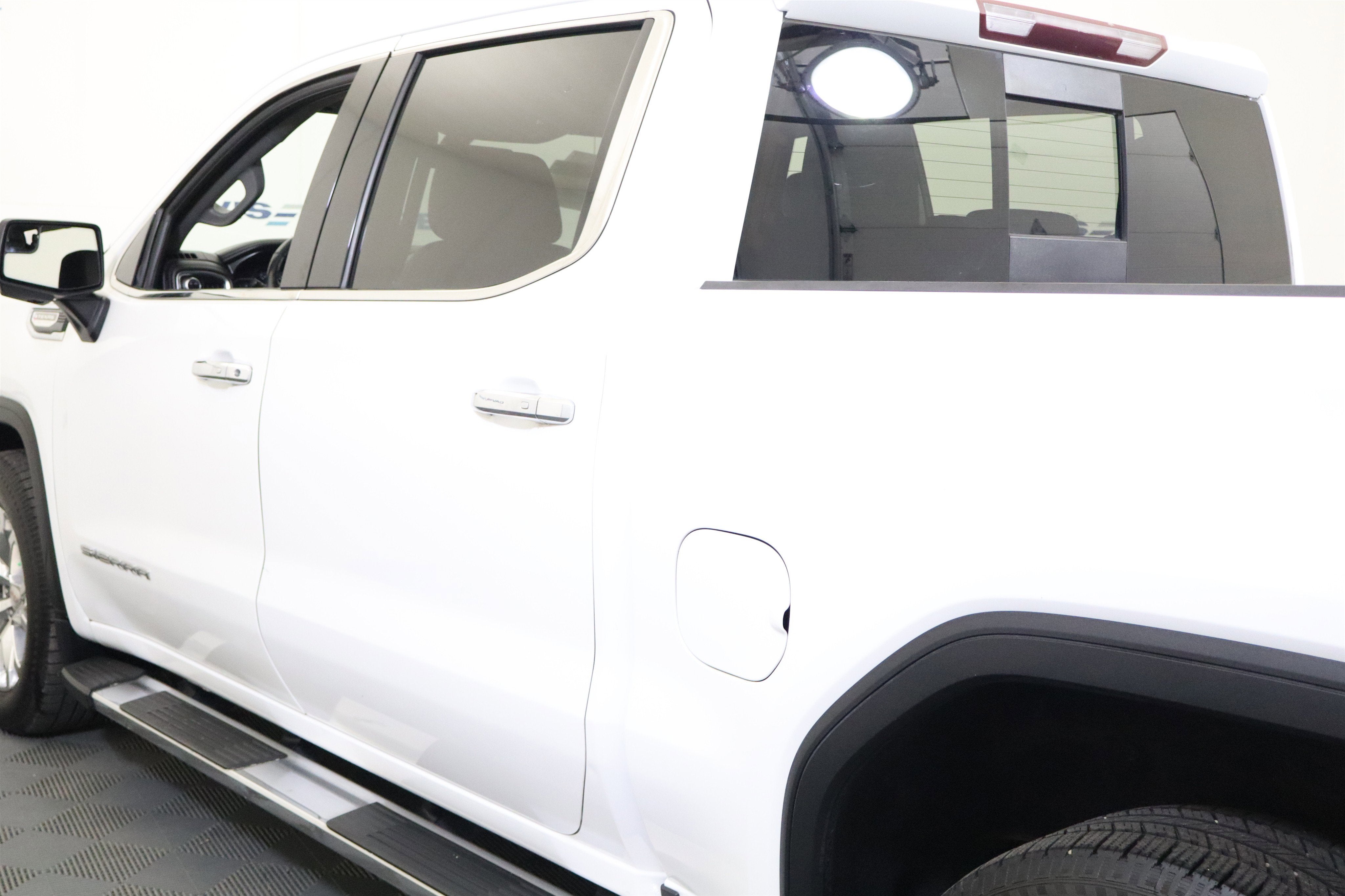 2021 GMC Sierra 1500 SLT Crew Cab 4WD