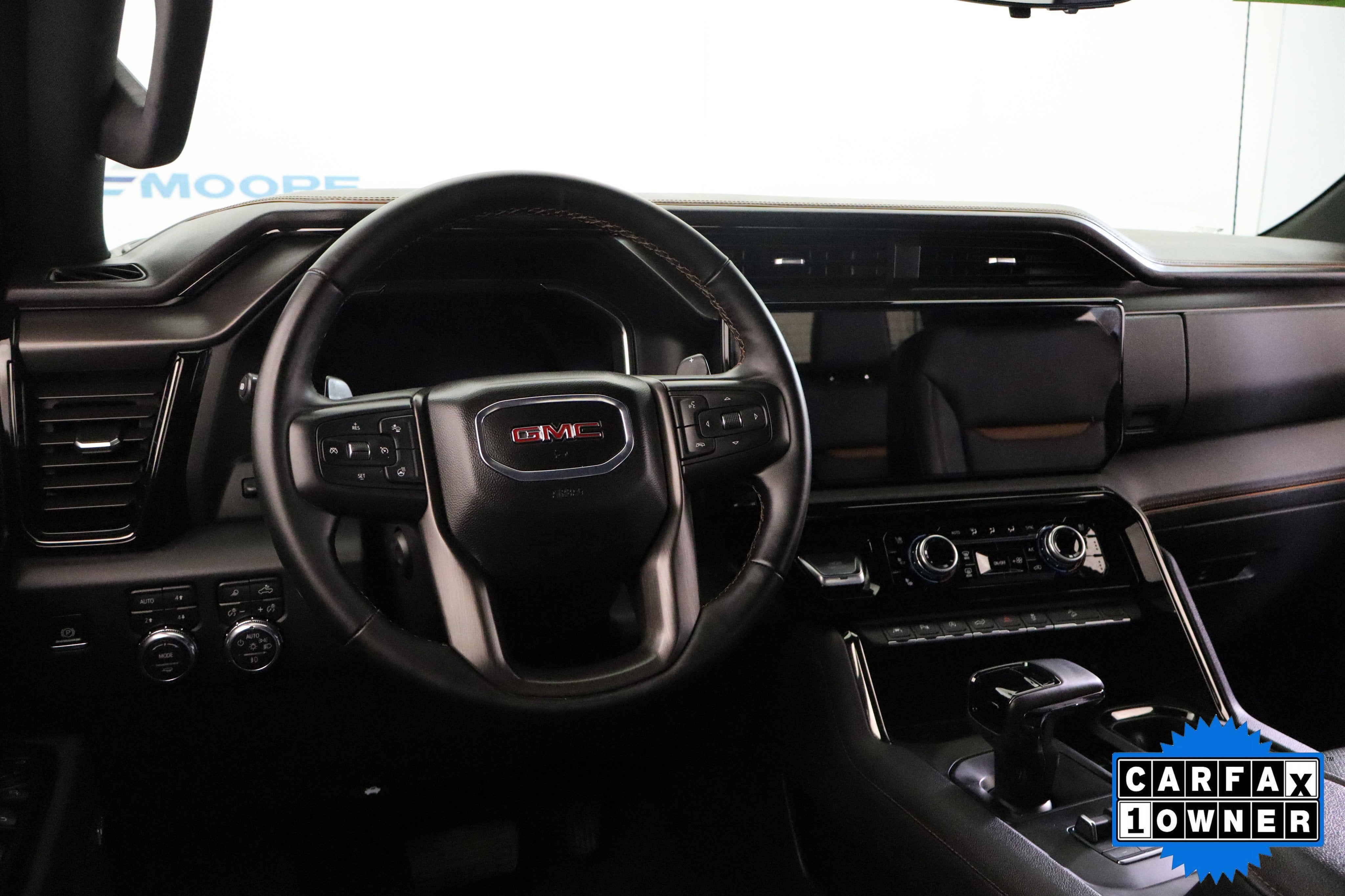 2025 GMC Sierra 1500 AT4 Crew Cab 4WD