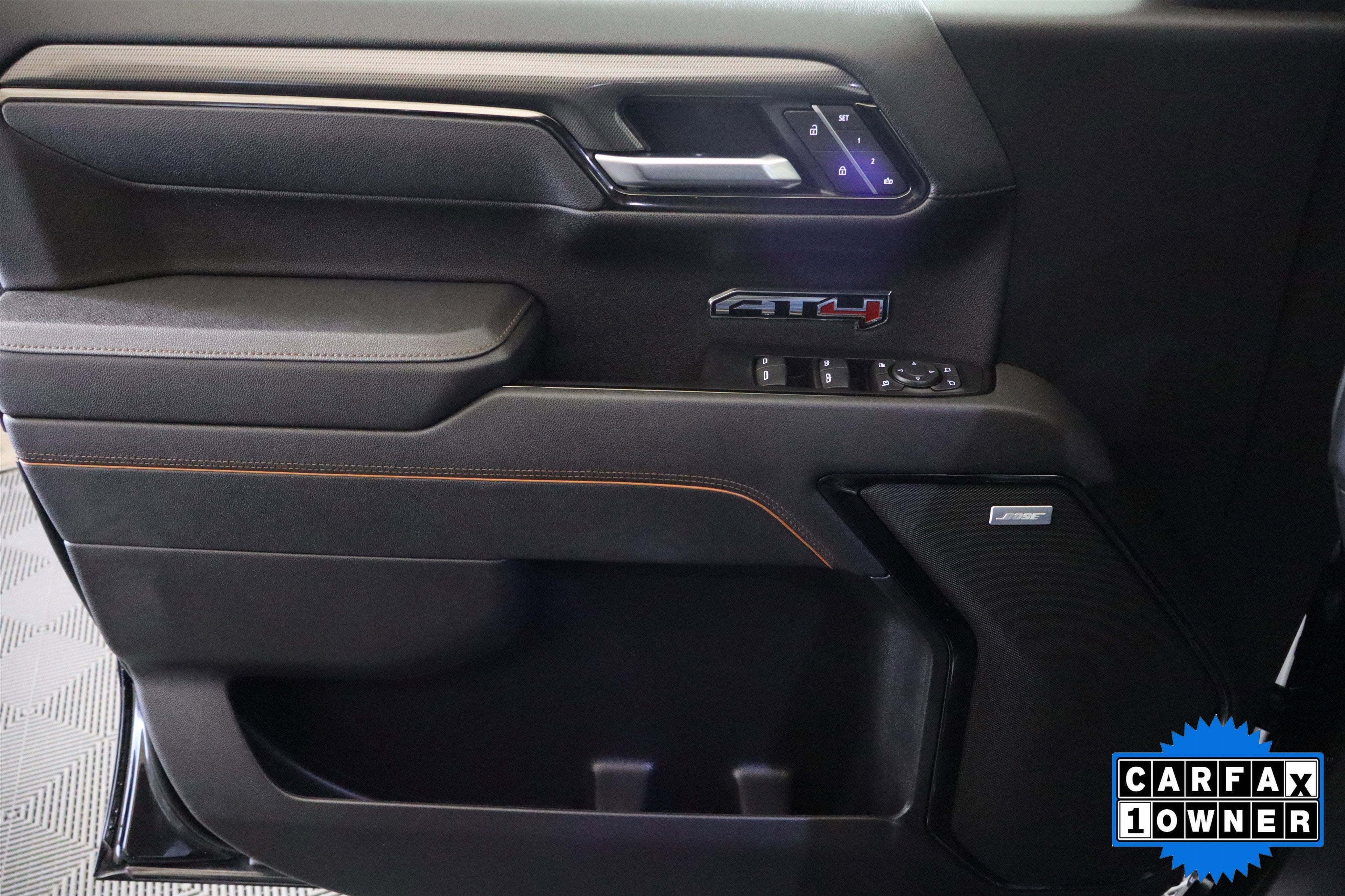 2025 GMC Sierra 1500 AT4 Crew Cab 4WD